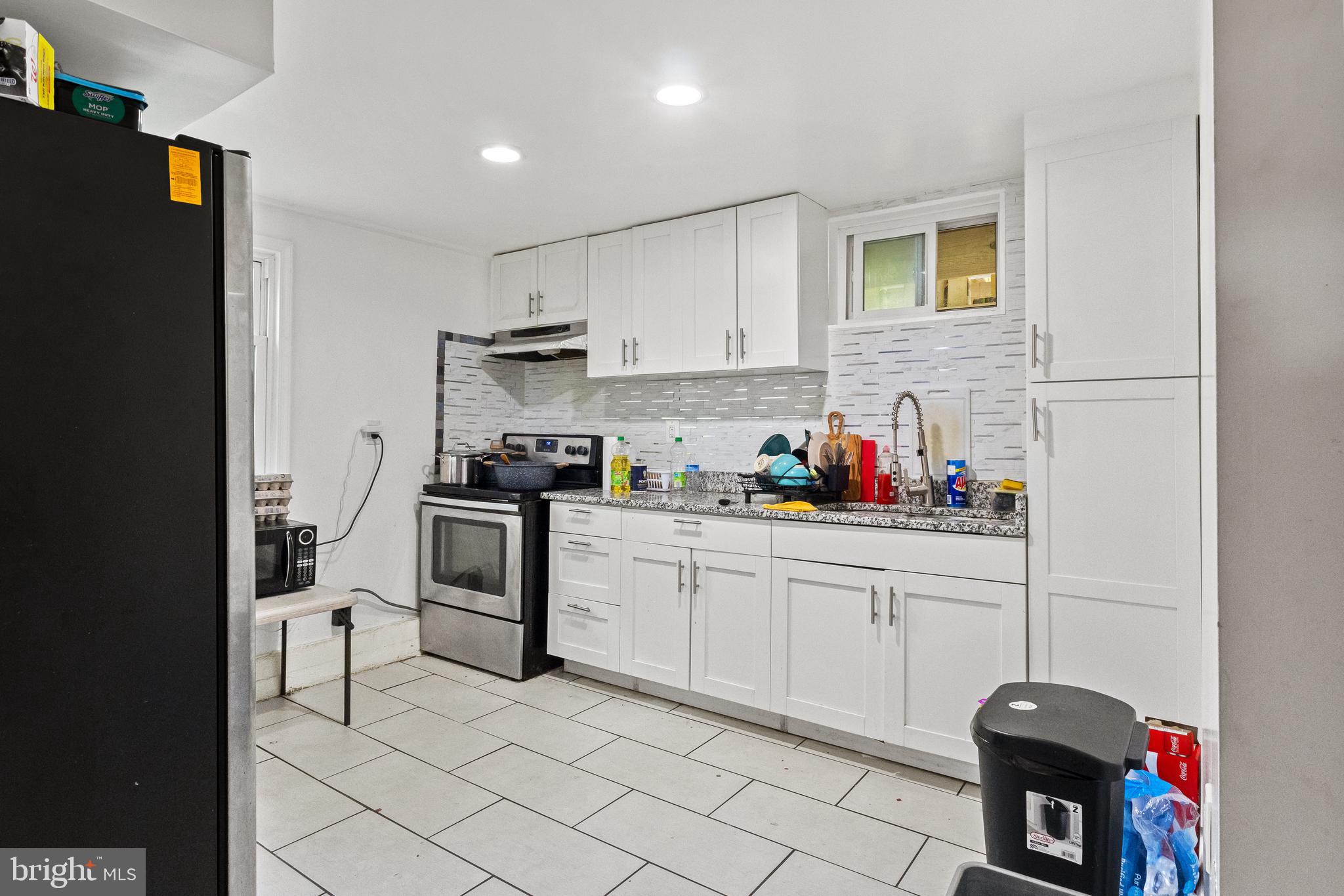 HYATTSVILLE HILLS - Residential