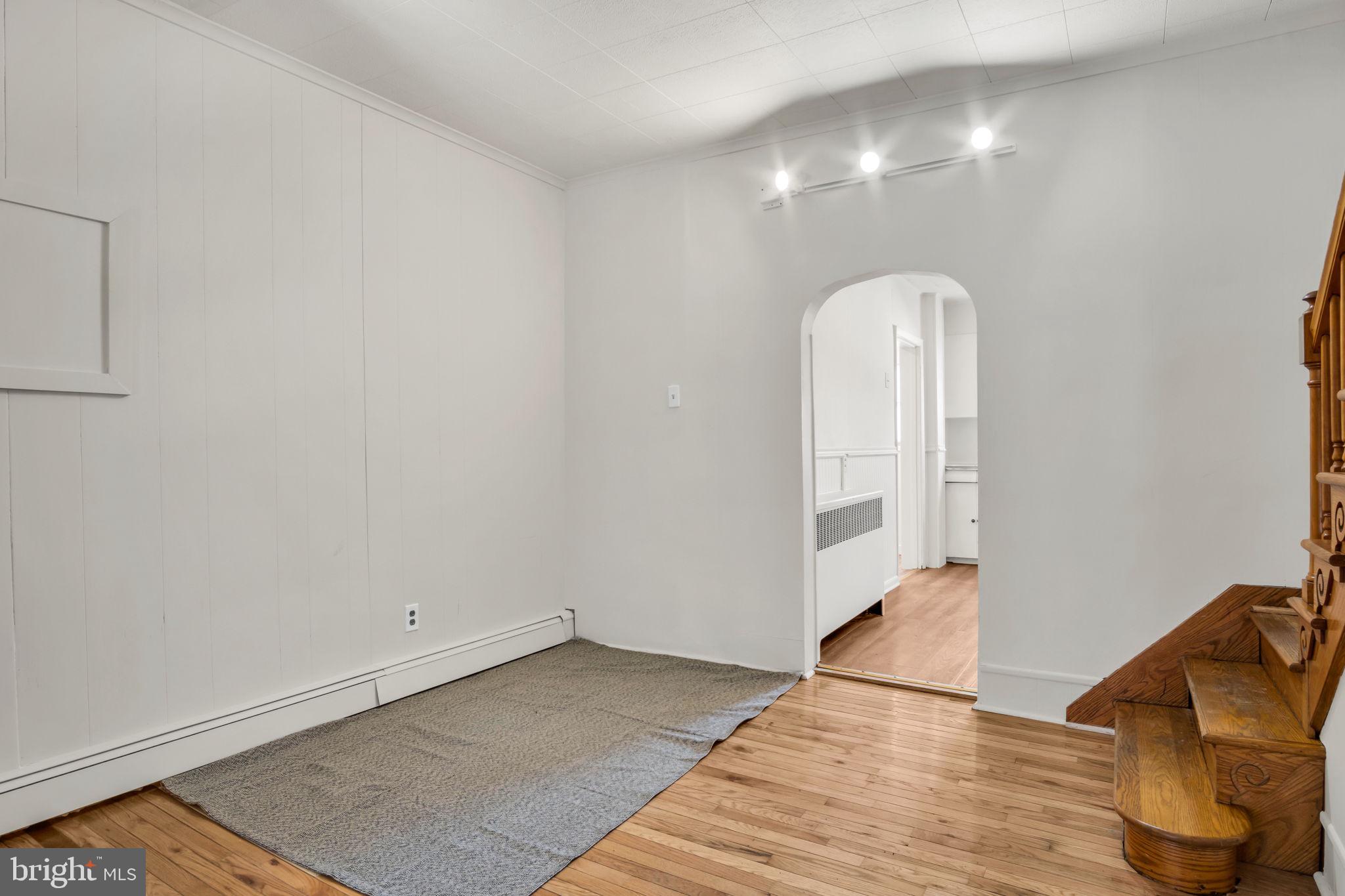 NEWPORT - Residential