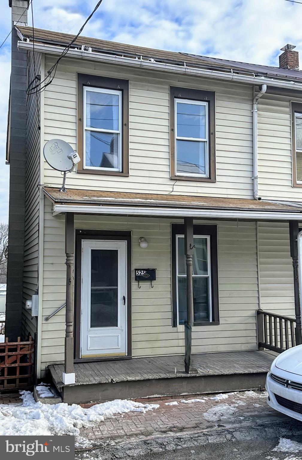 NEWPORT - Residential