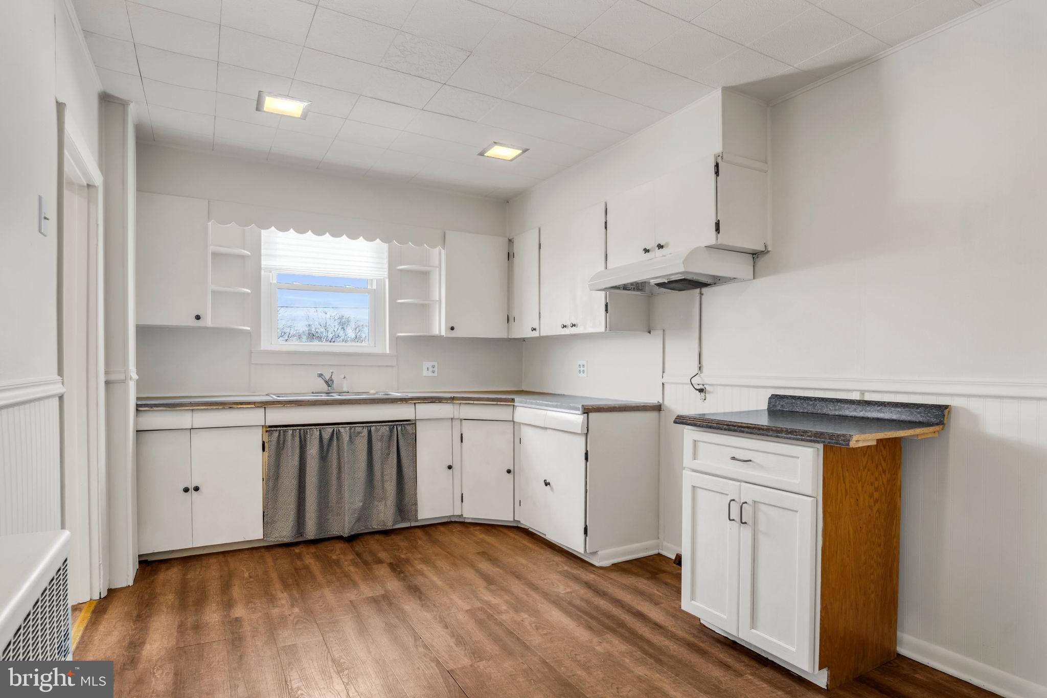 NEWPORT - Residential