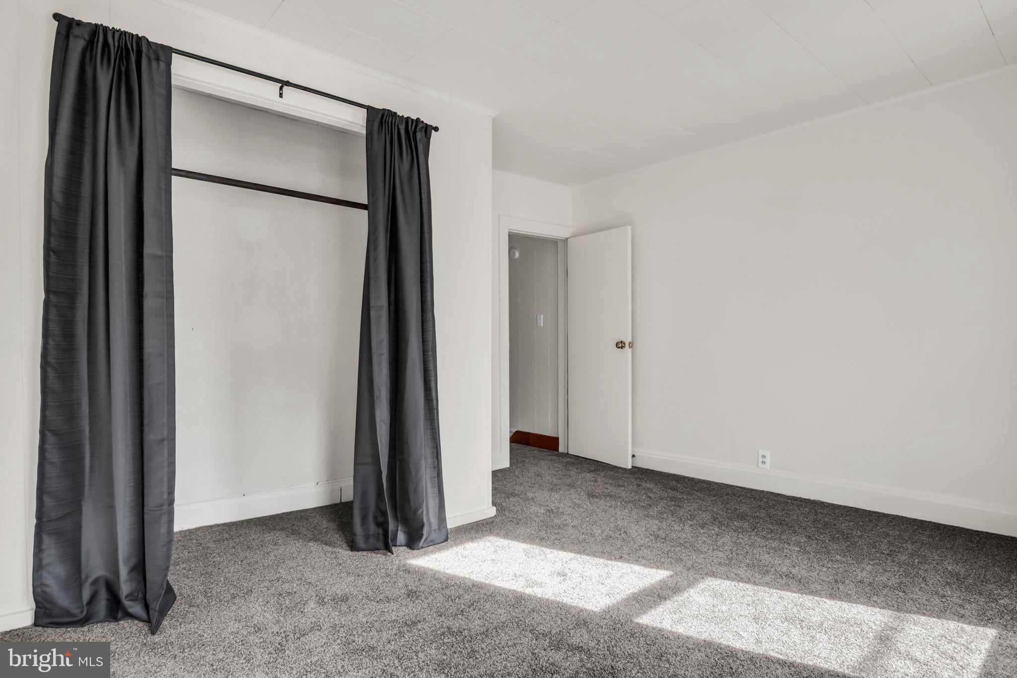 NEWPORT - Residential