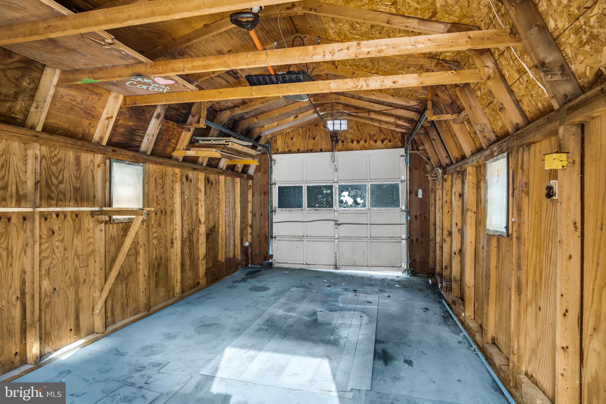 NEWPORT - Residential