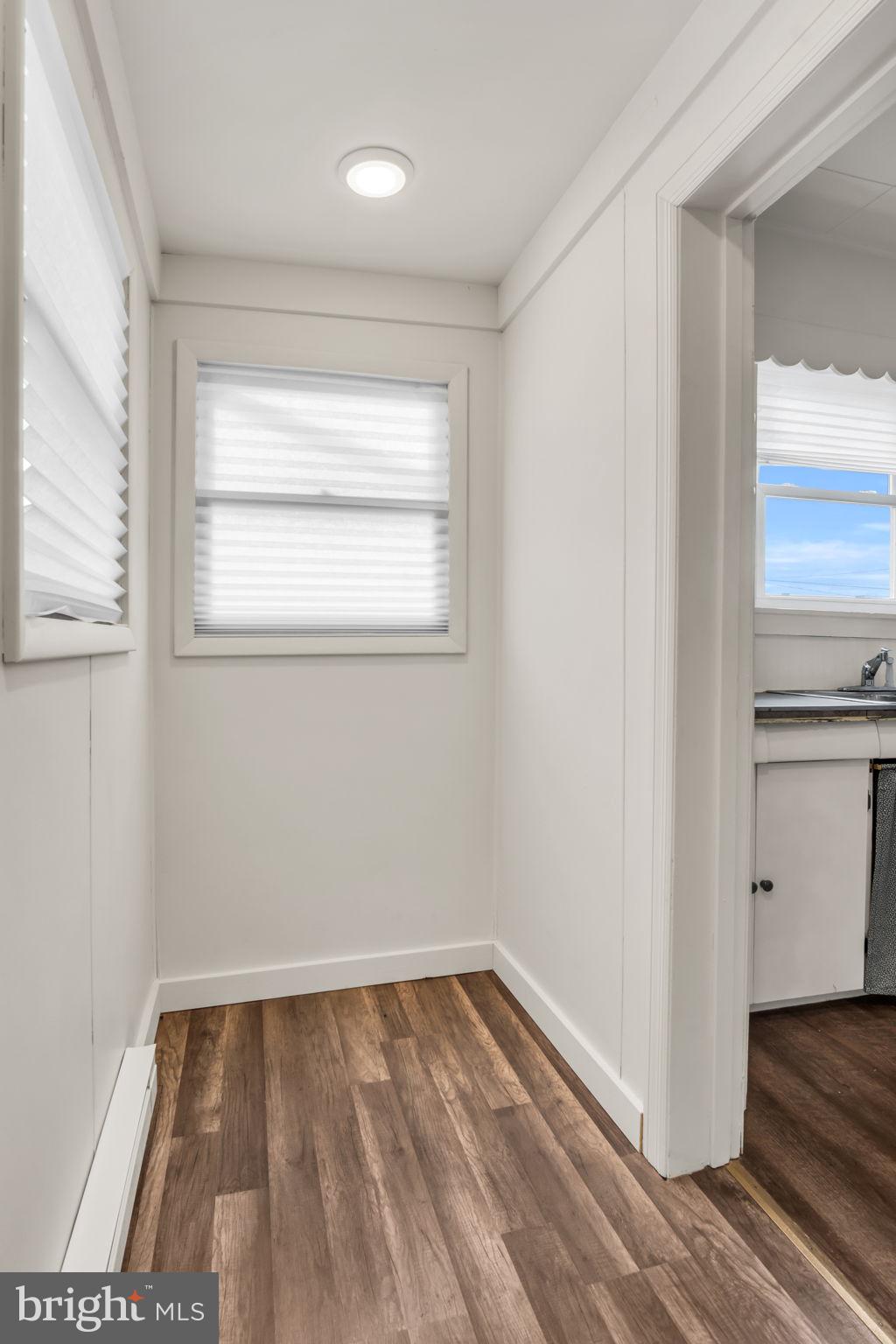 NEWPORT - Residential