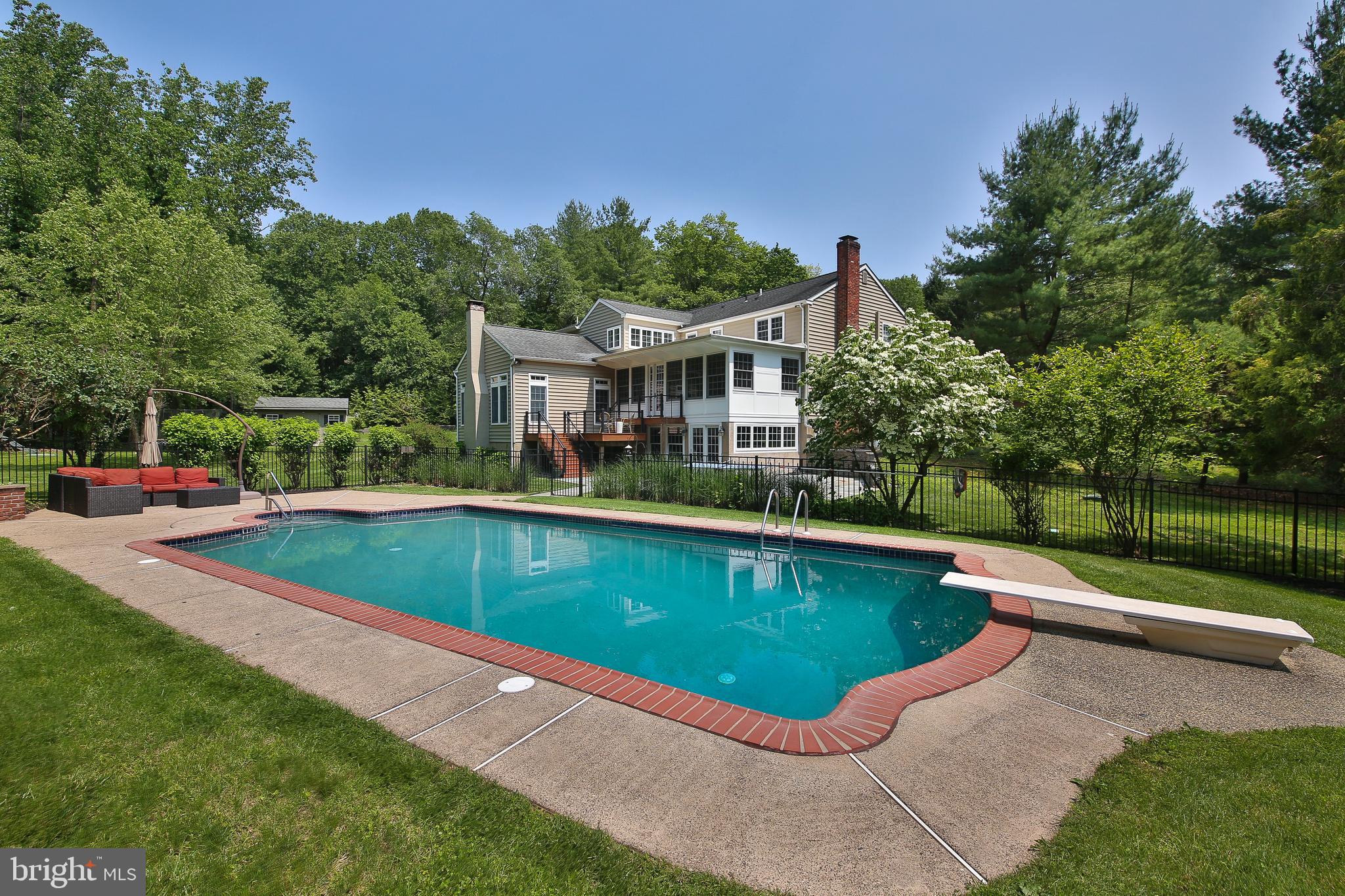 BUCKSHIRE VALLEY - Residential