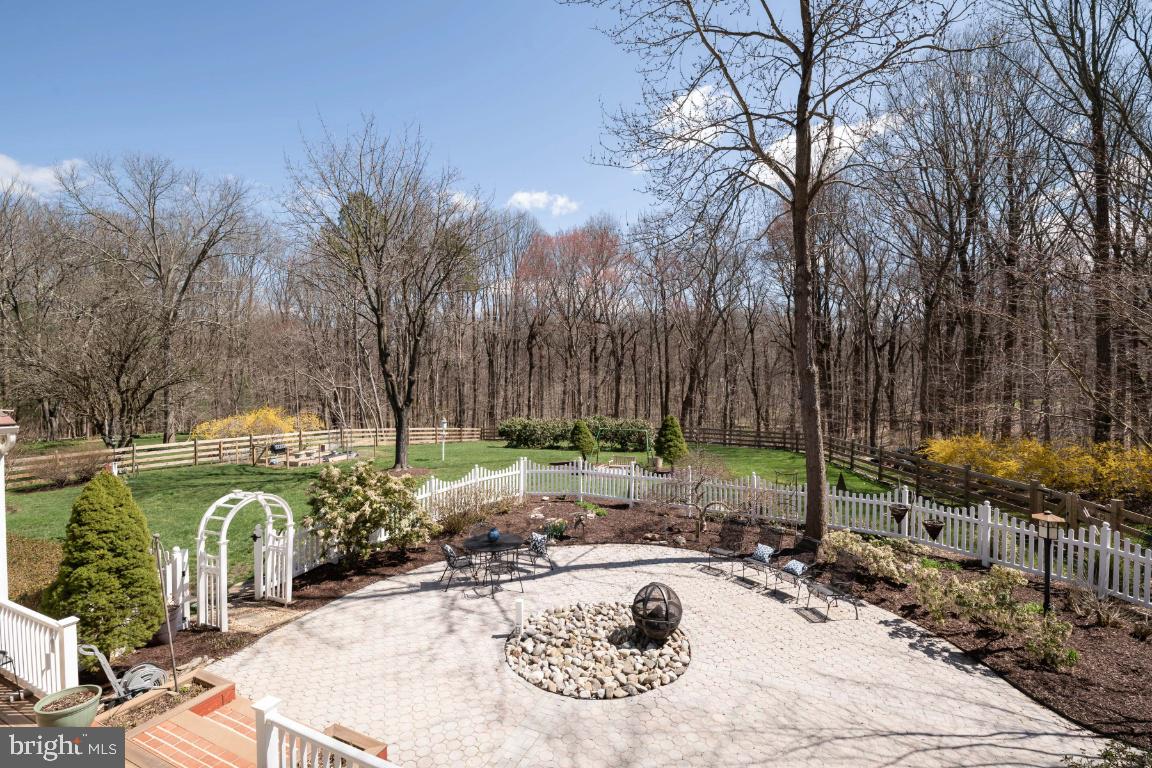 GREEN GLADE WOODS - Residential