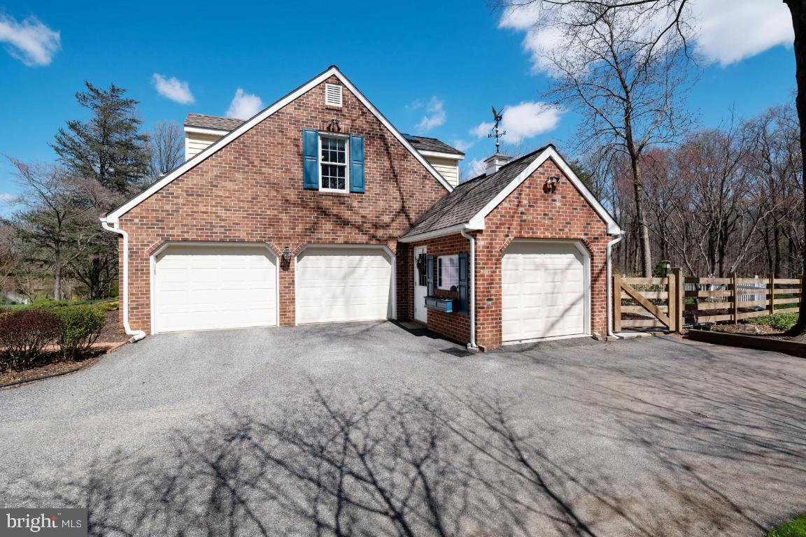 GREEN GLADE WOODS - Residential