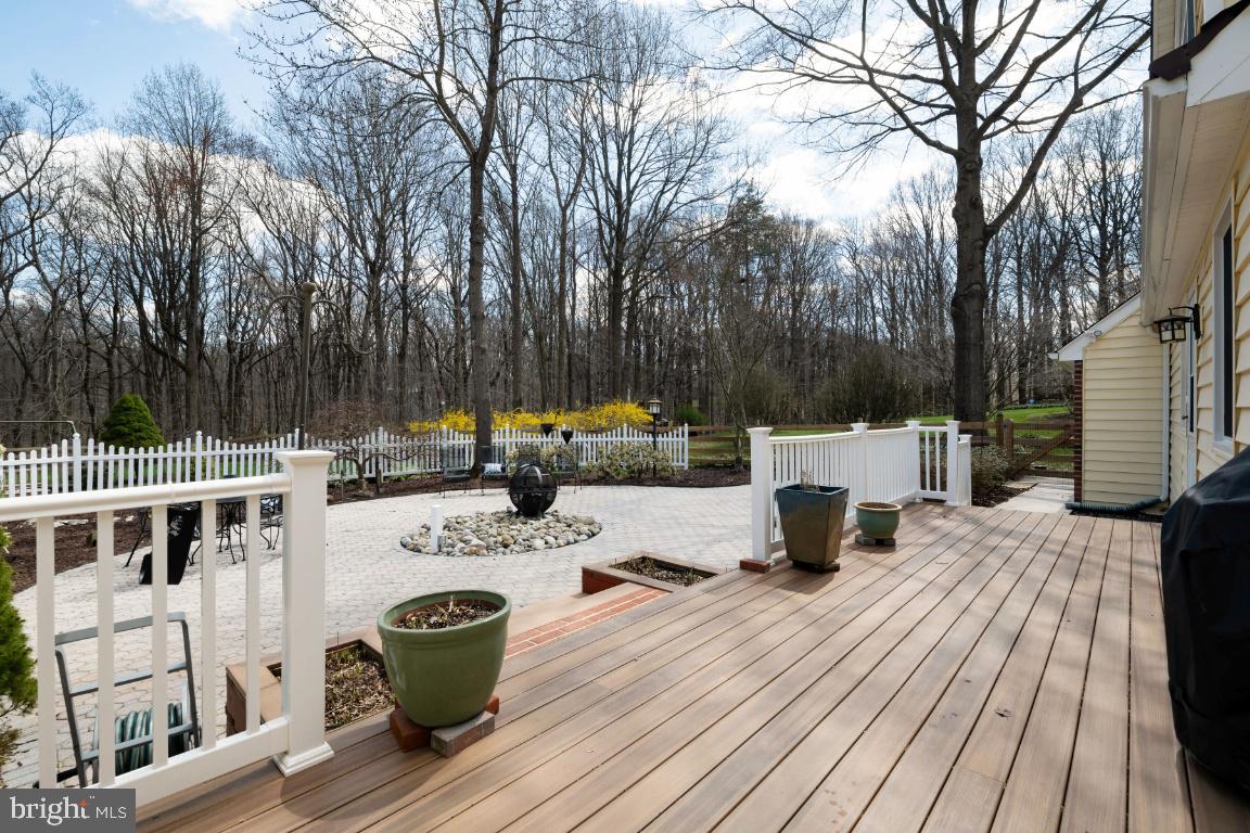 GREEN GLADE WOODS - Residential