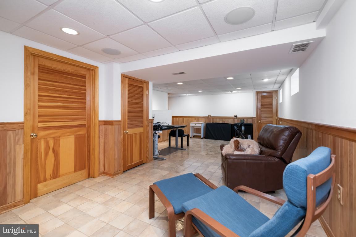 GREEN GLADE WOODS - Residential