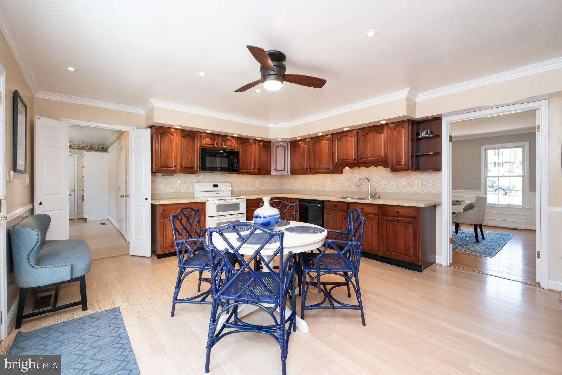 GREEN GLADE WOODS - Residential