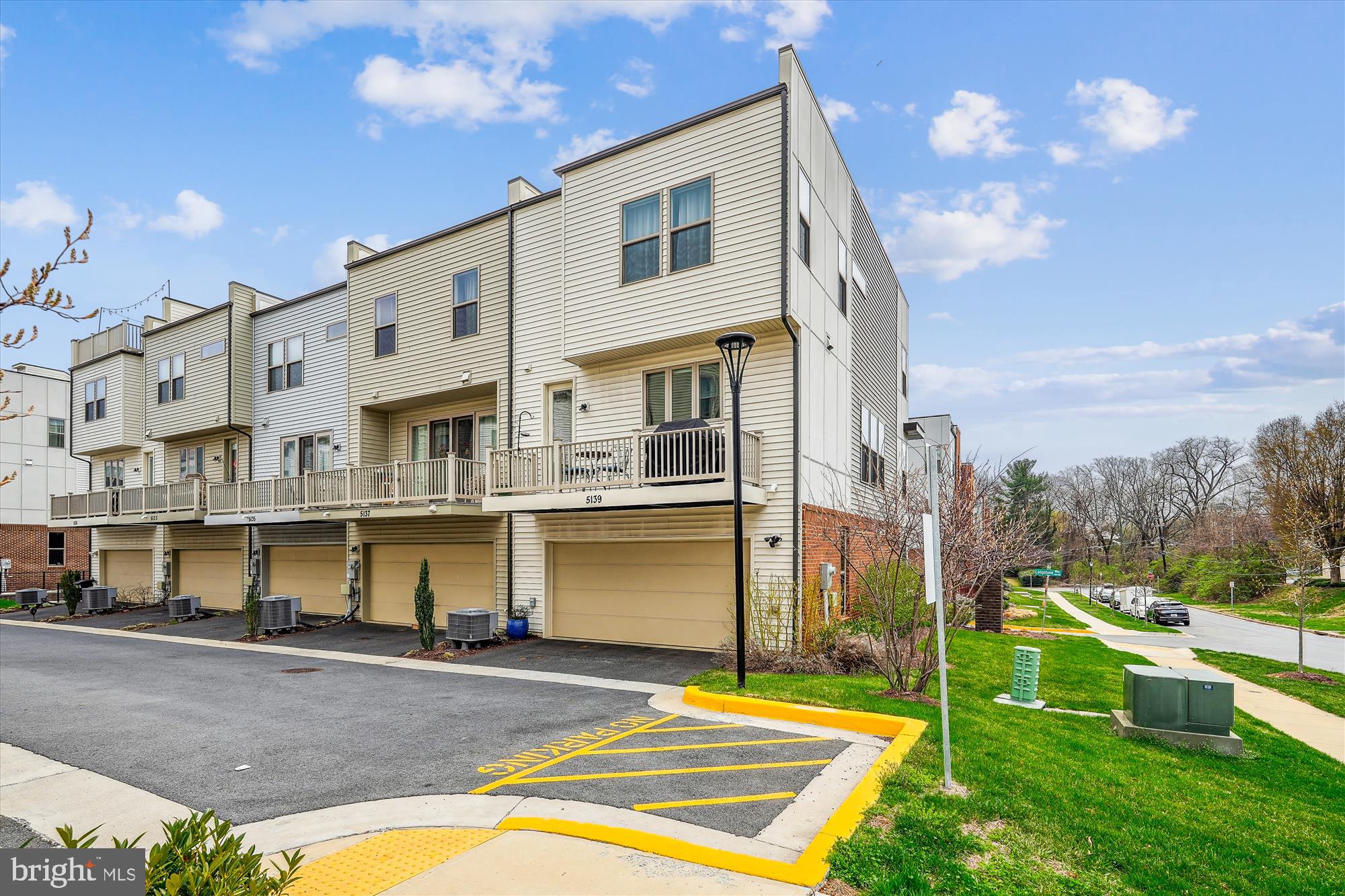 NORTH BETHESDA - Residential Lease