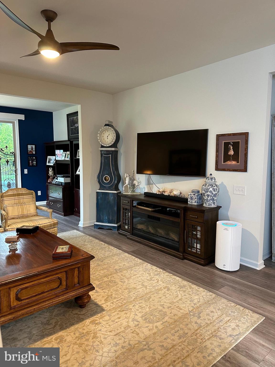 DEL WEBB NORTH PENN - Residential