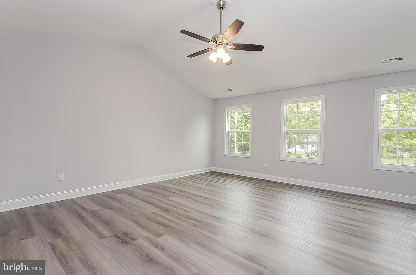 MILTON'S LANDING - Residential