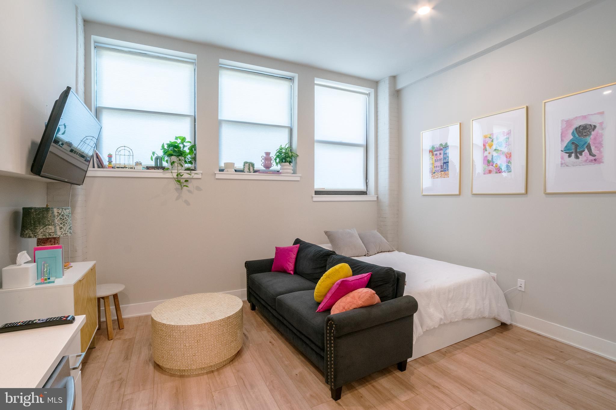 POINT BREEZE - Residential Lease