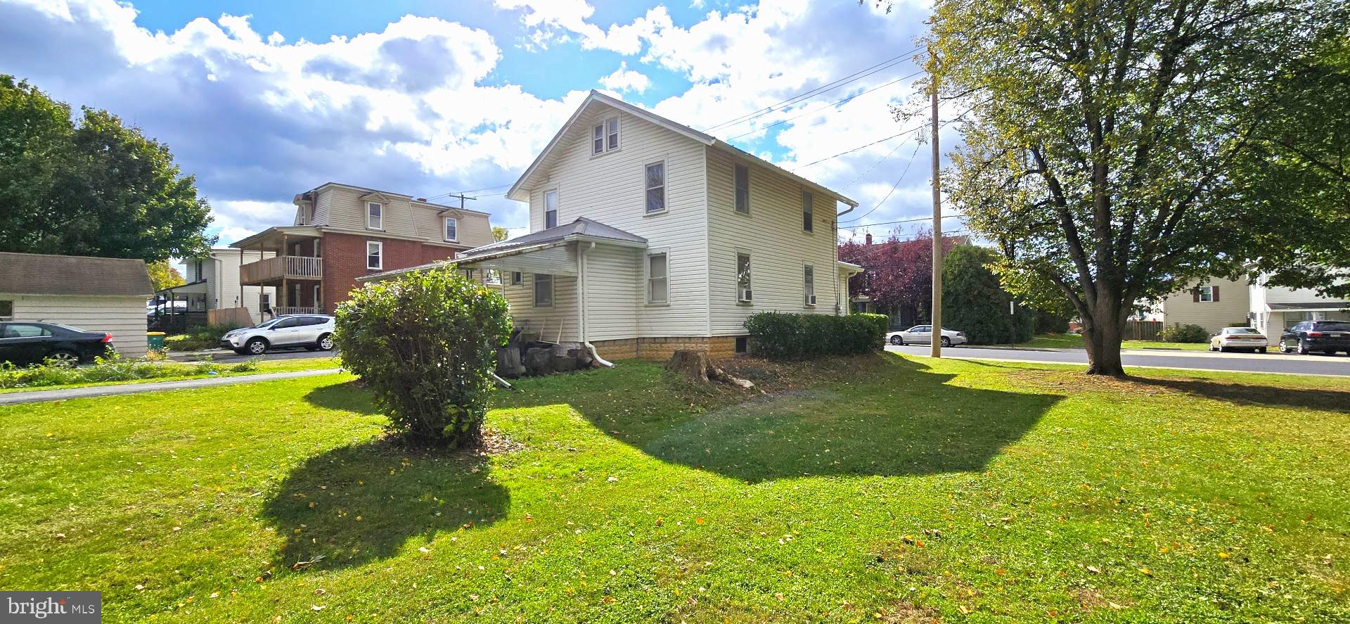 111 E FIFTH STREET