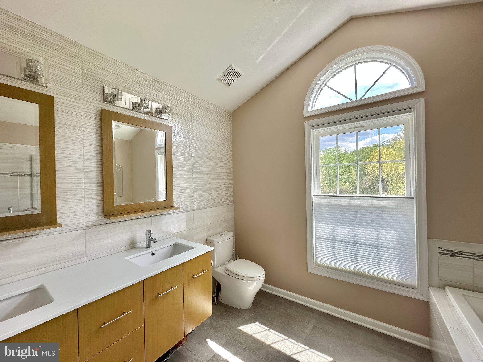 BERKSHIRE - Residential