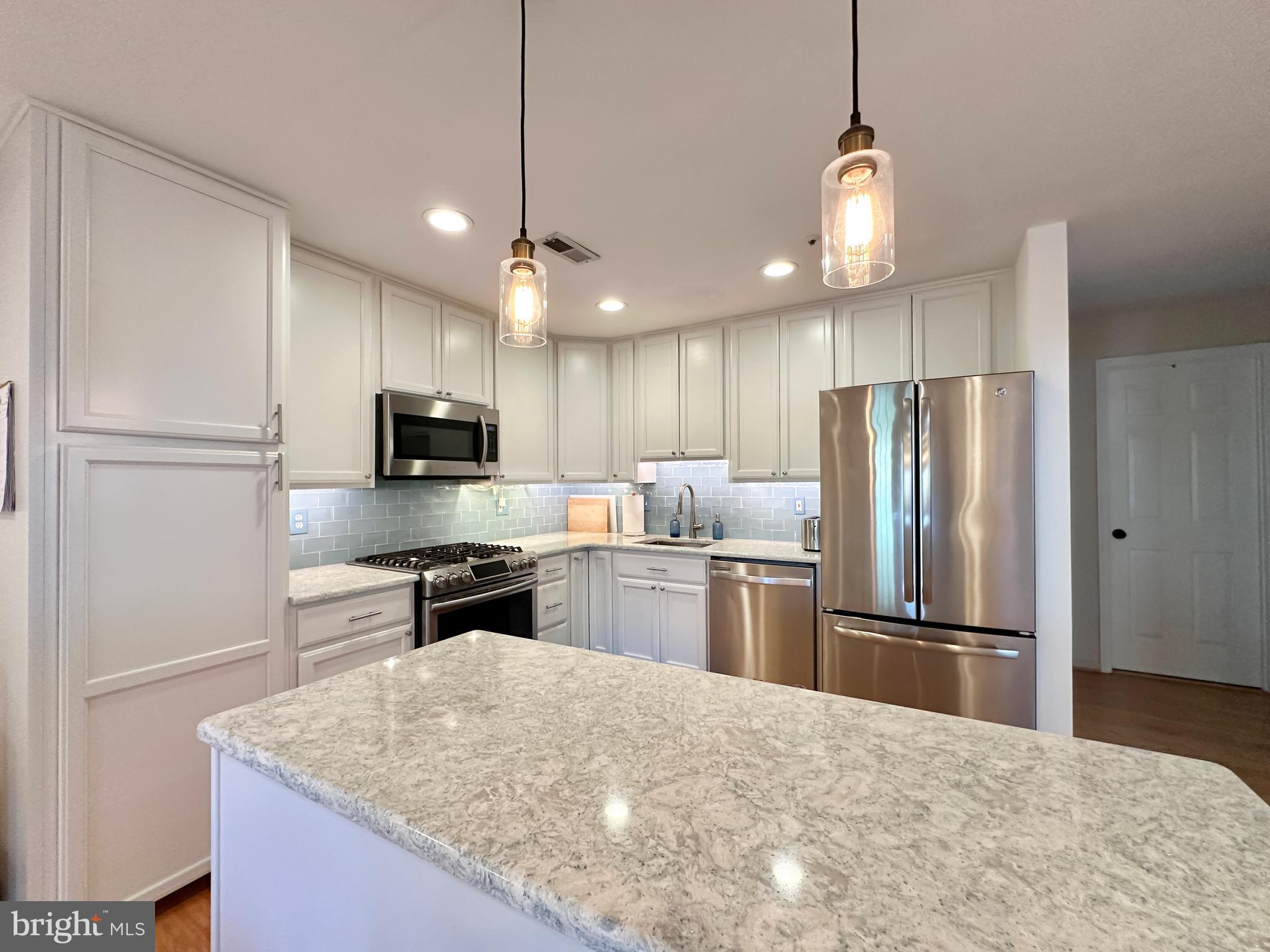 BERKSHIRE - Residential