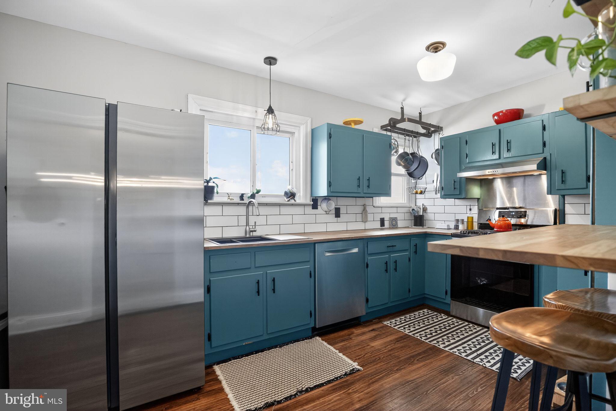 GLENSIDE - Residential