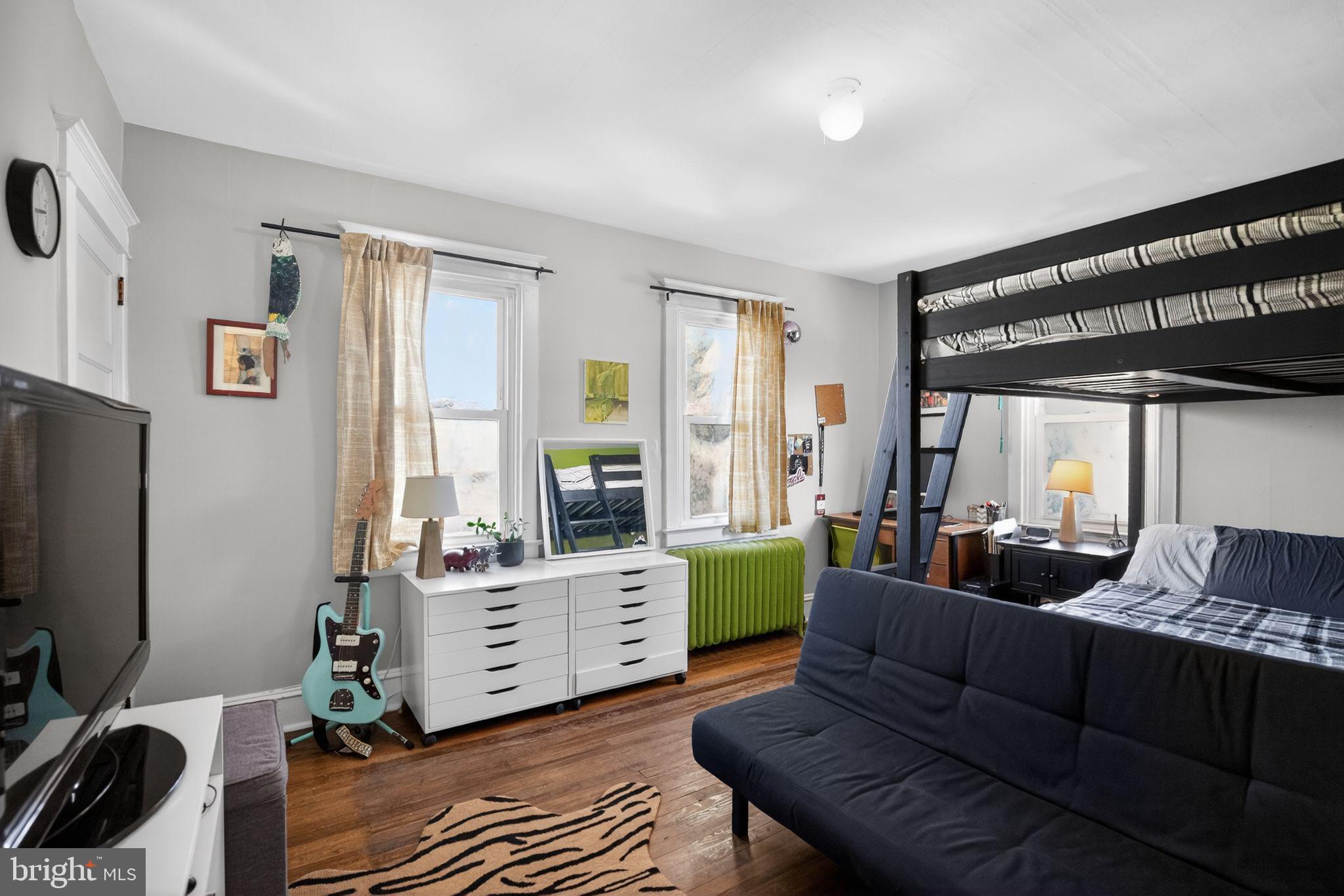 GLENSIDE - Residential