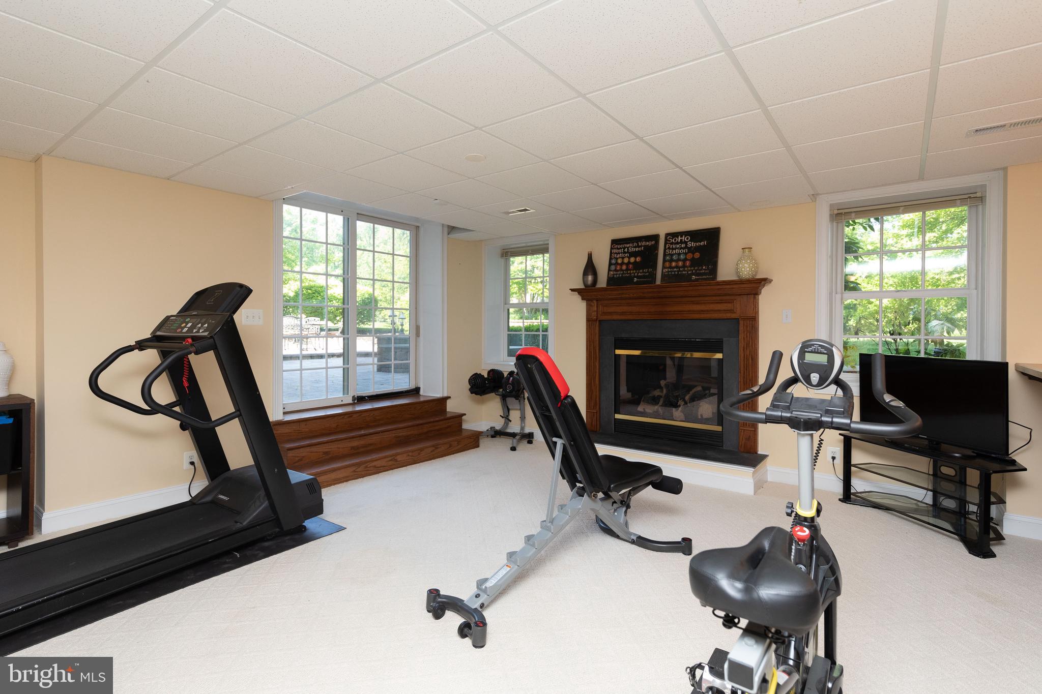 MAPLEWOOD - Residential