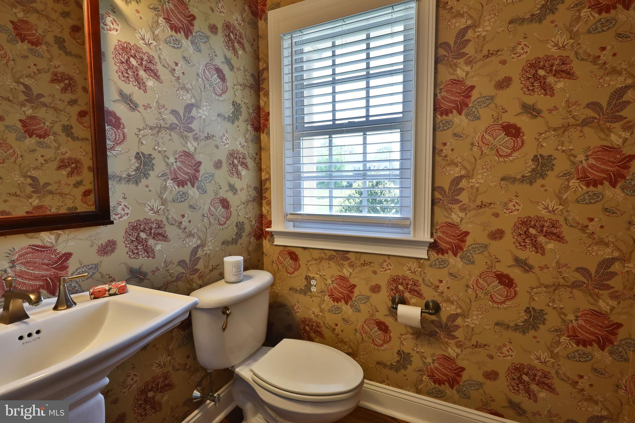 MAPLEWOOD - Residential