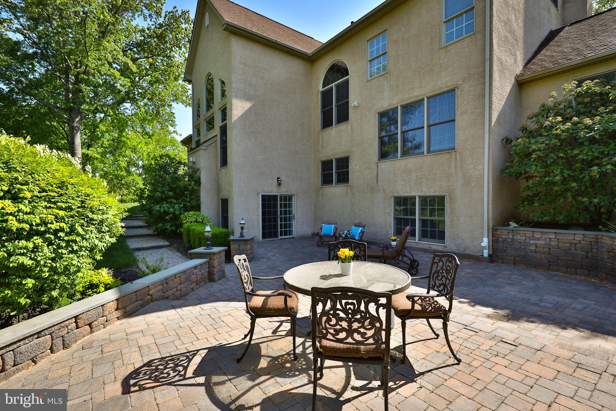 MAPLEWOOD - Residential