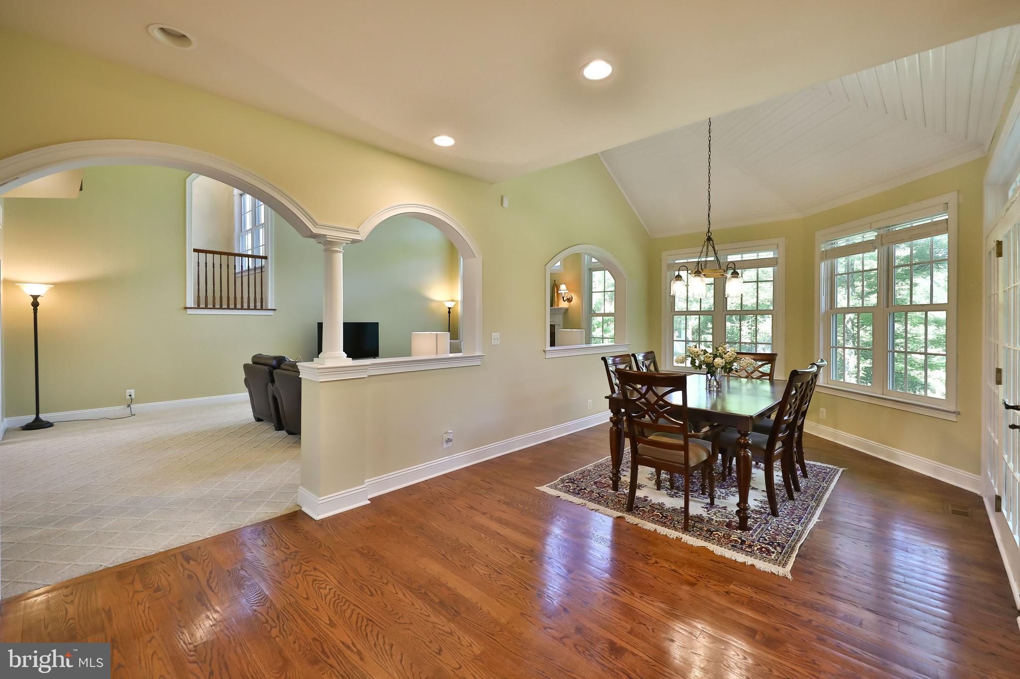 MAPLEWOOD - Residential