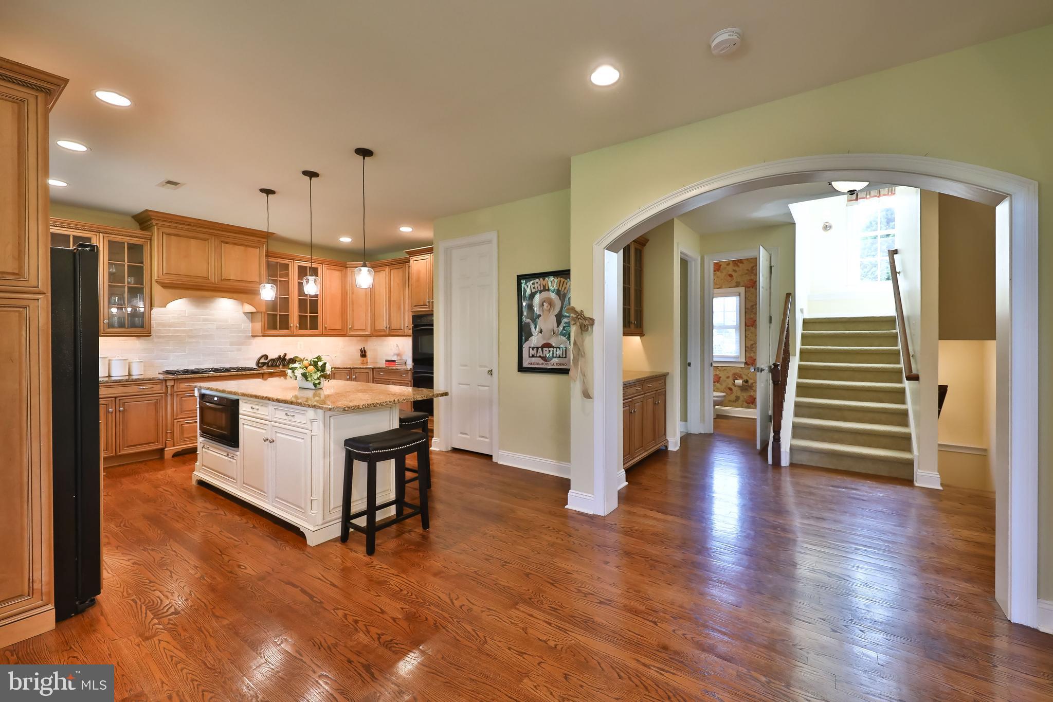 MAPLEWOOD - Residential