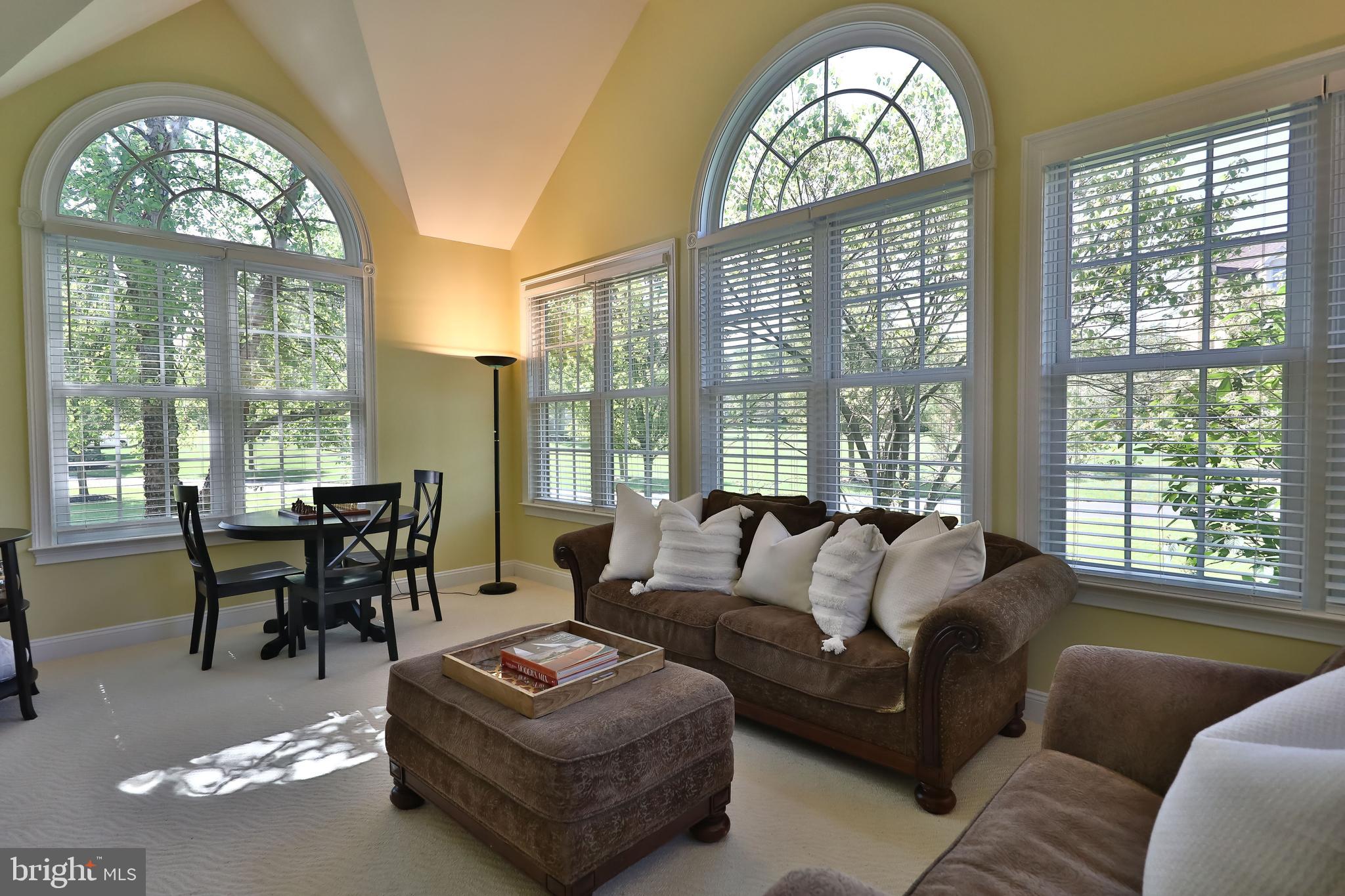 MAPLEWOOD - Residential