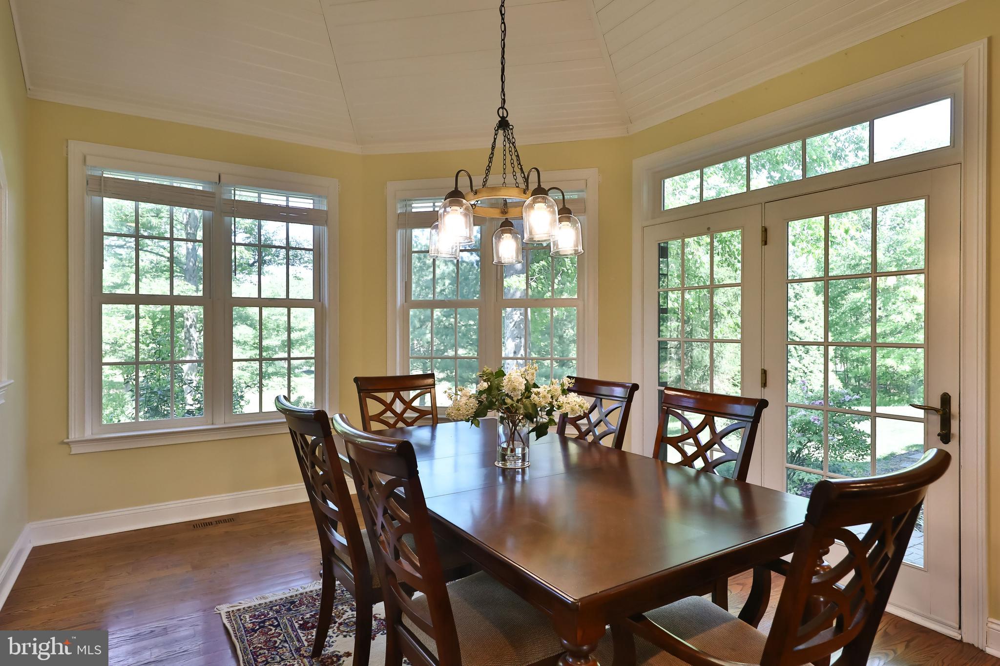 MAPLEWOOD - Residential