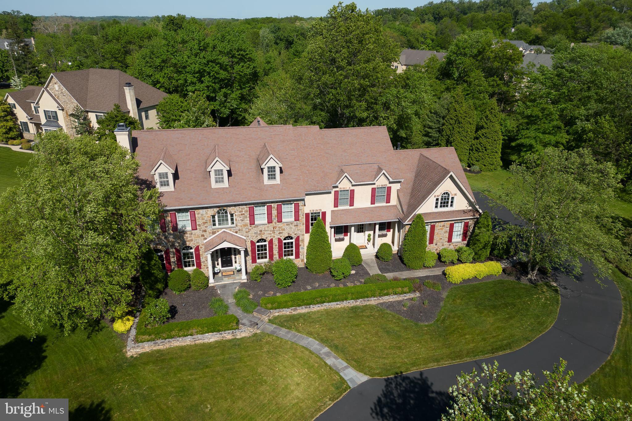 MAPLEWOOD - Residential