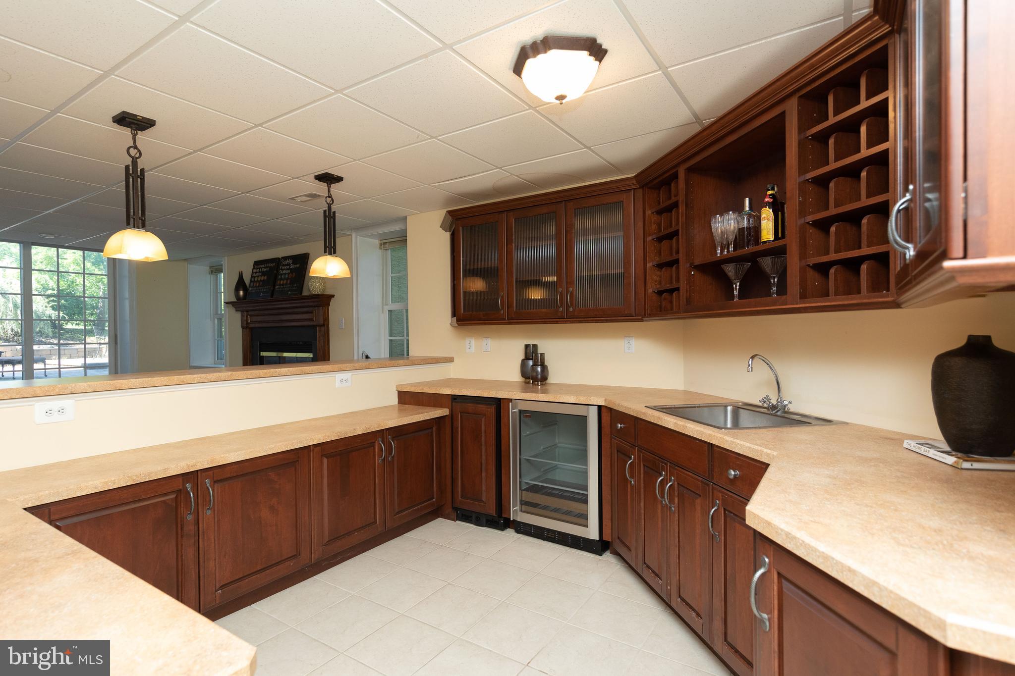 MAPLEWOOD - Residential