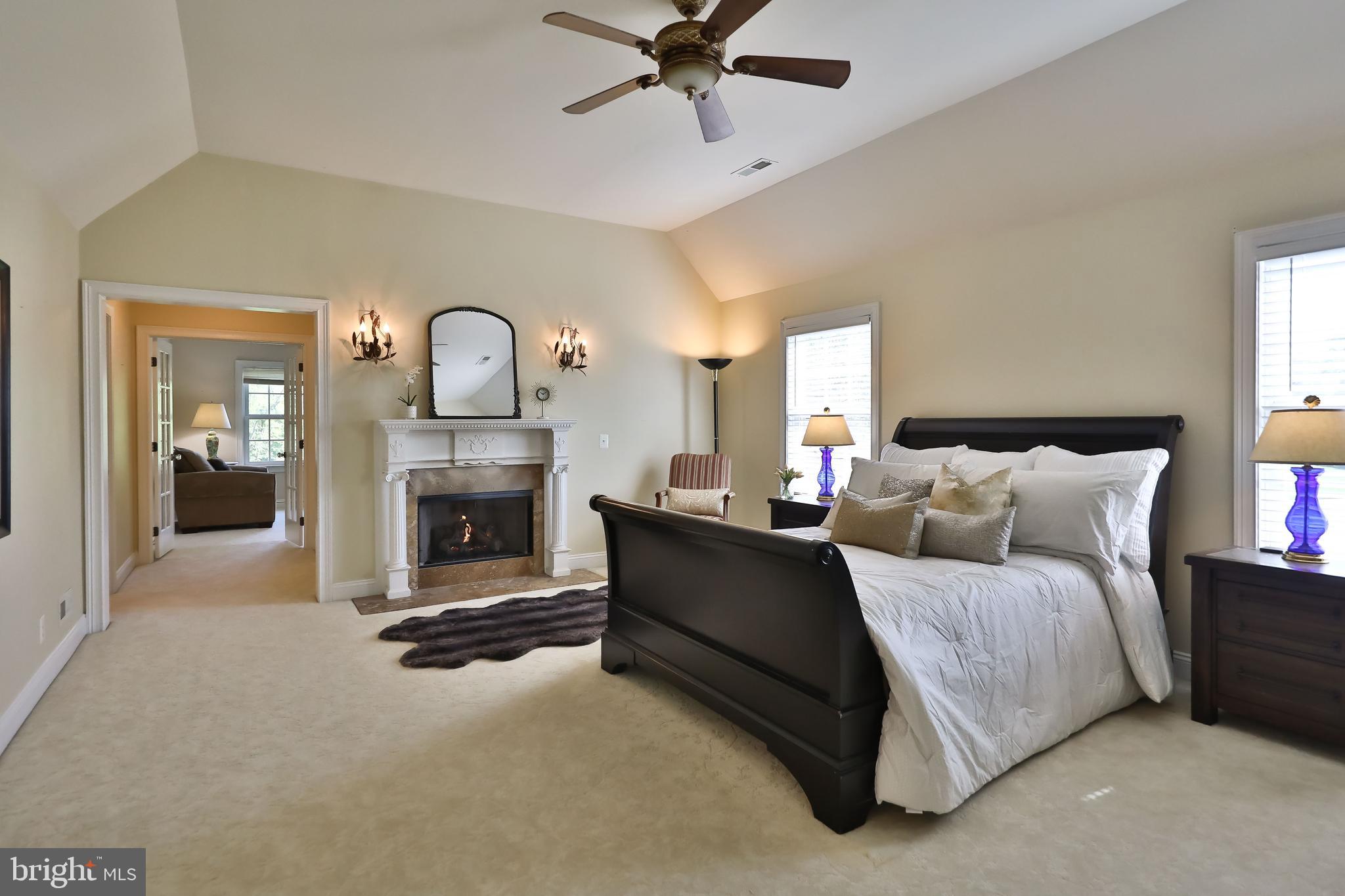 MAPLEWOOD - Residential