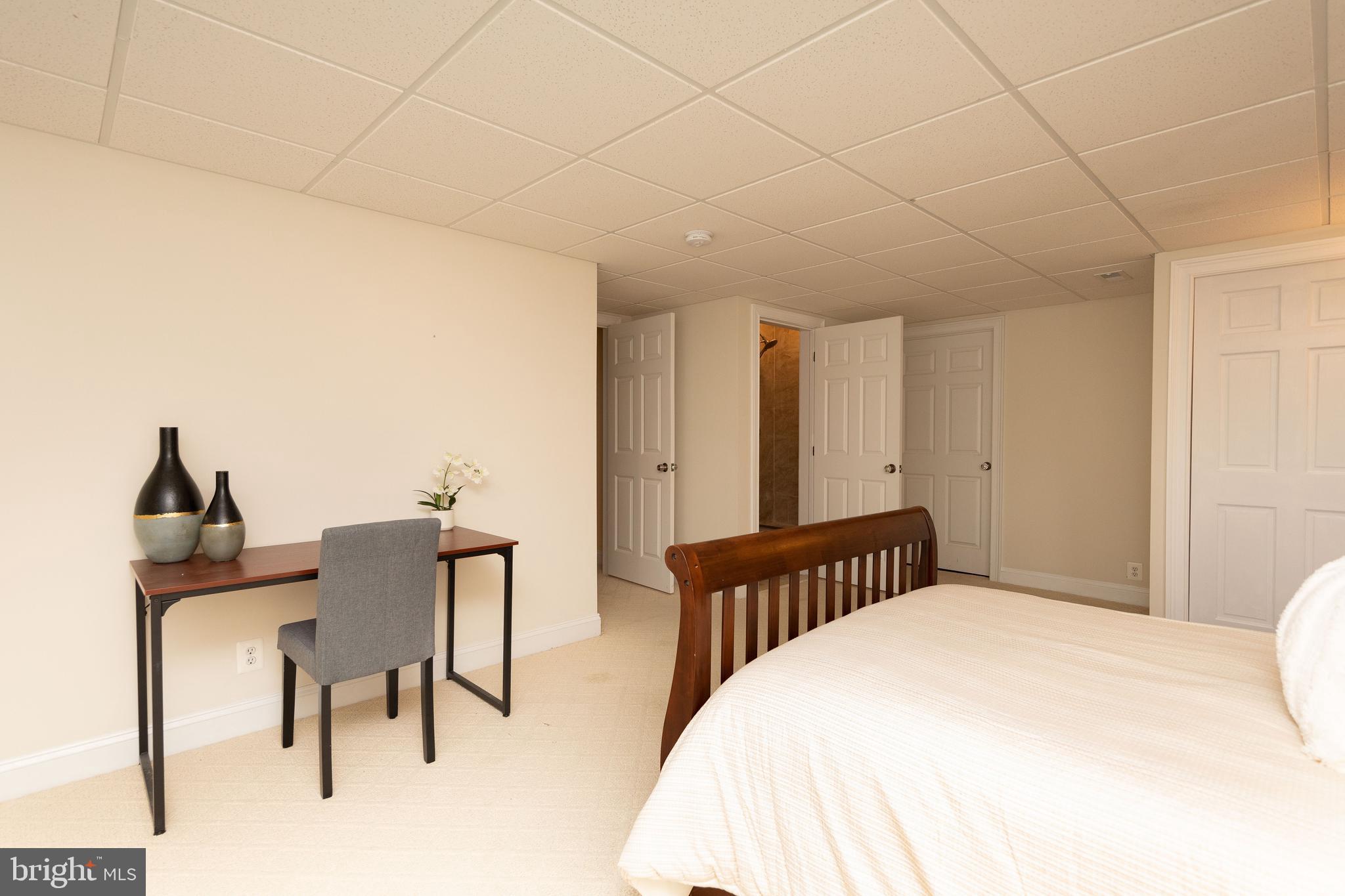 MAPLEWOOD - Residential