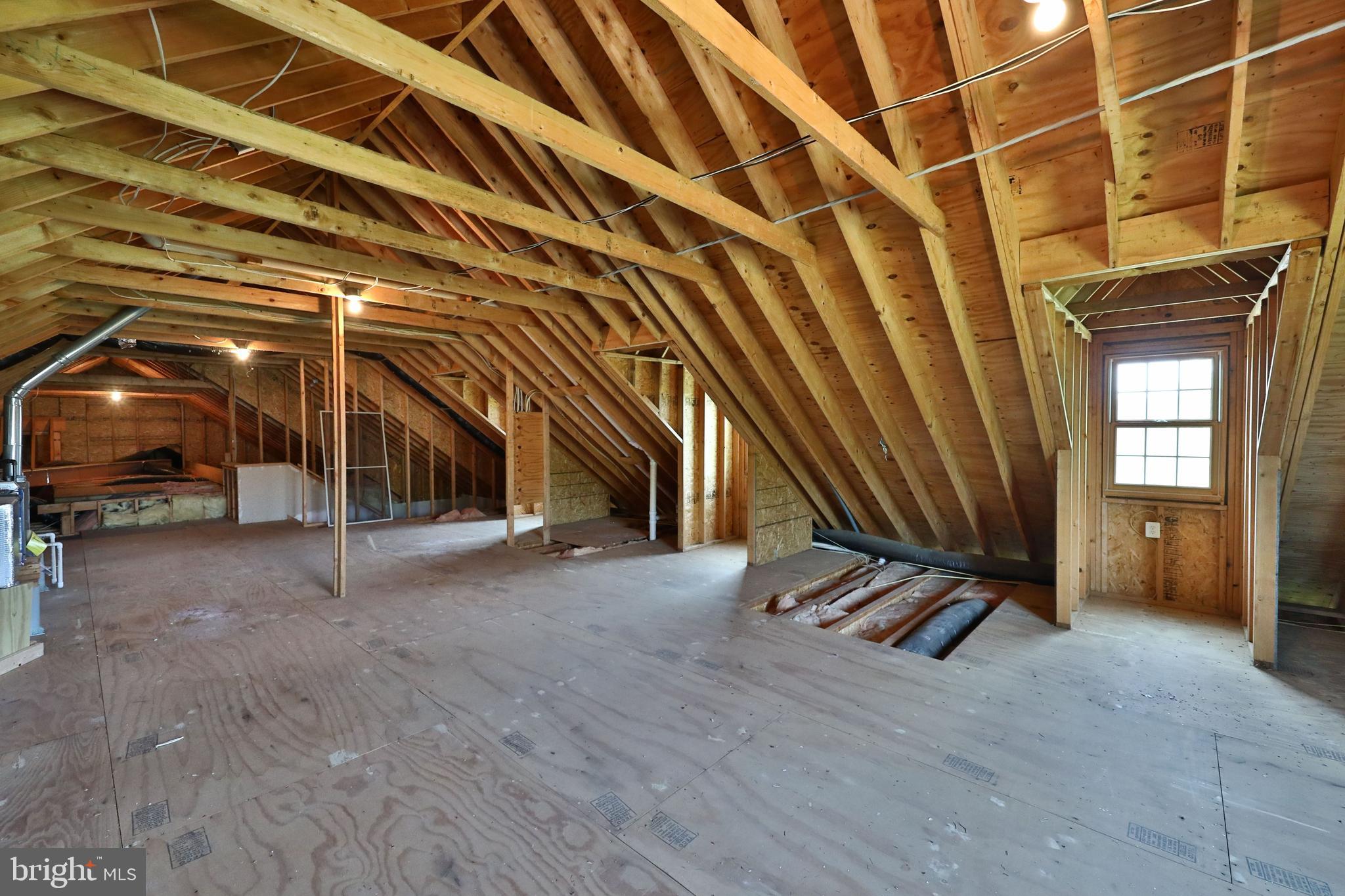 MAPLEWOOD - Residential