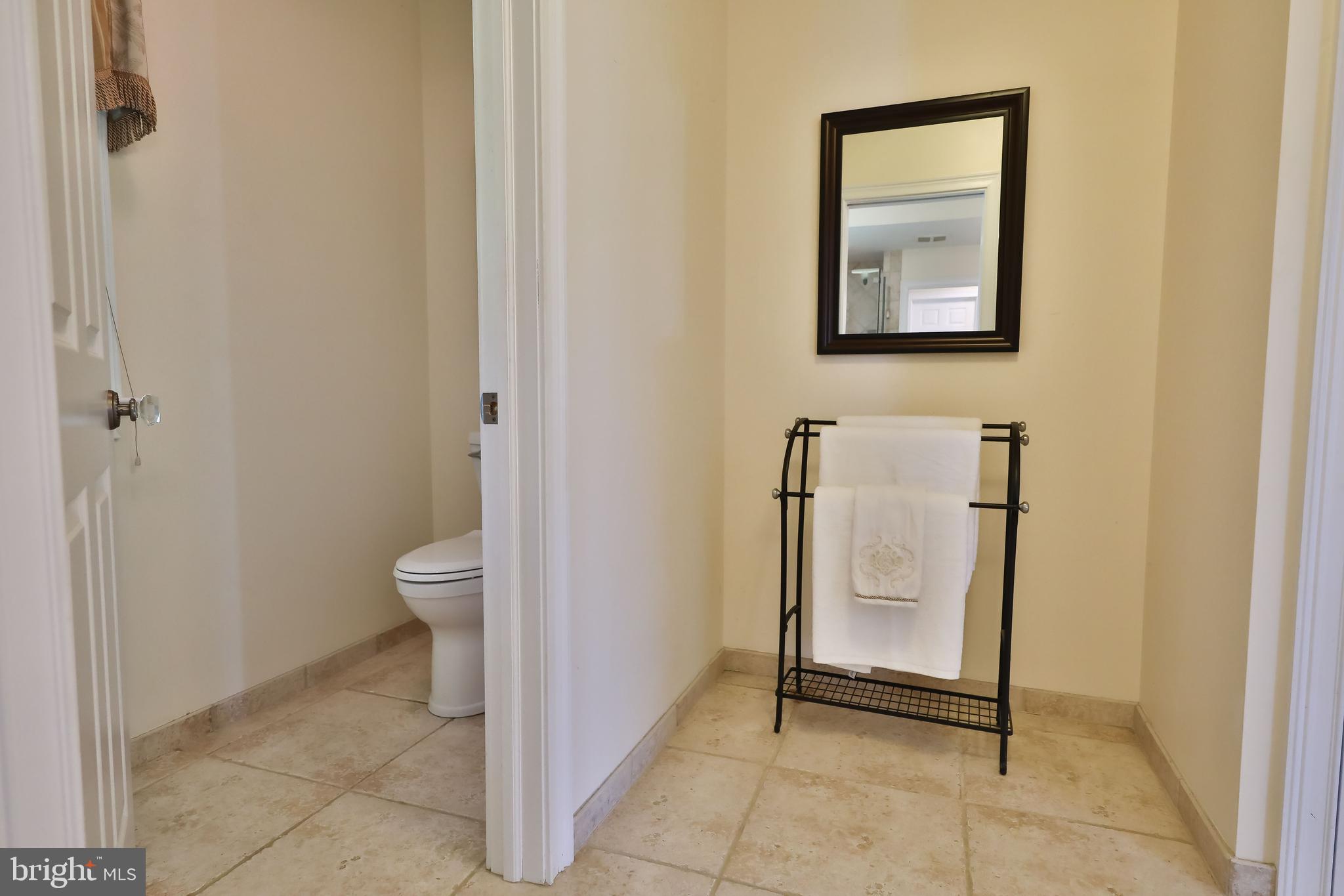 MAPLEWOOD - Residential