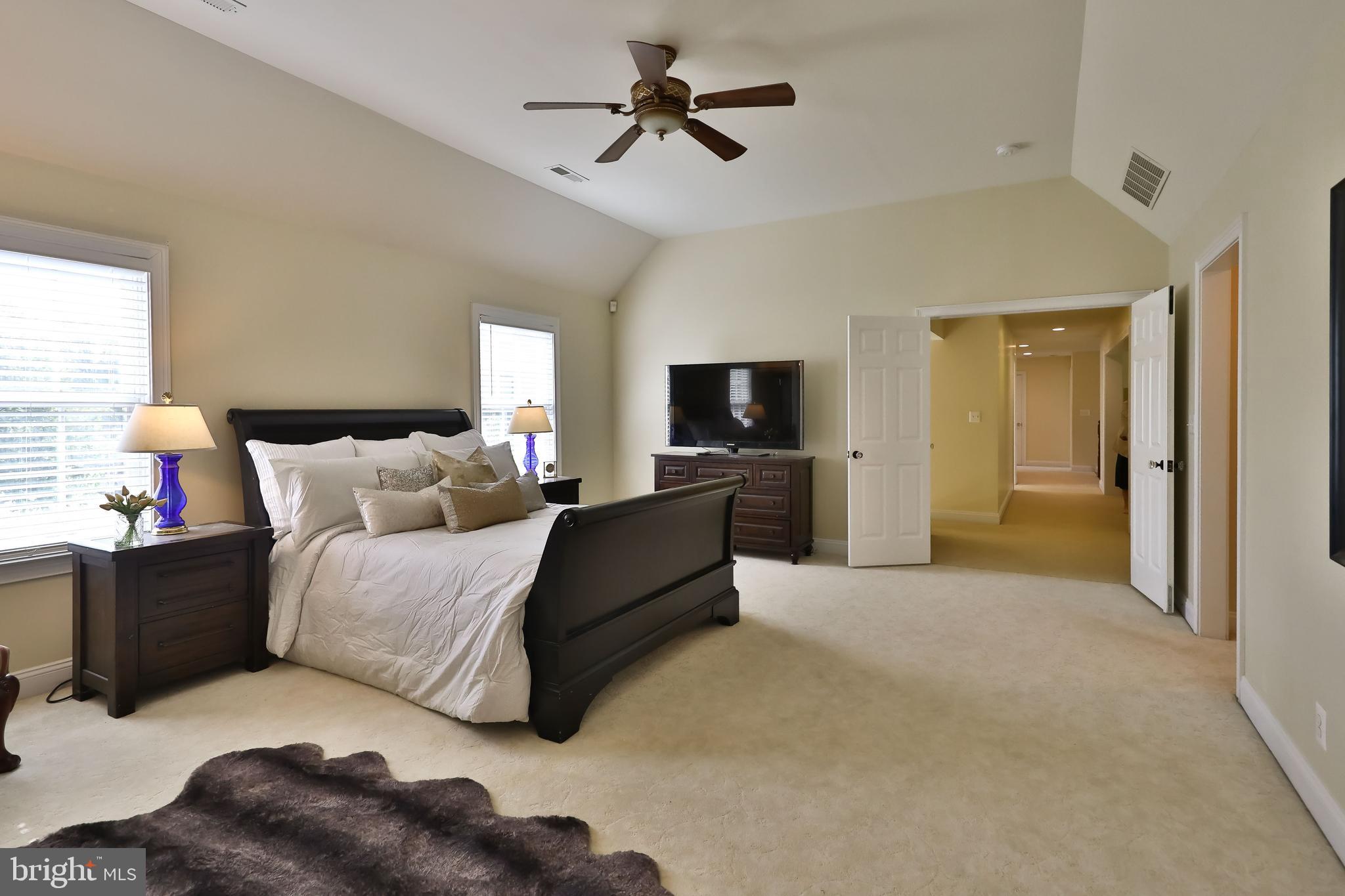 MAPLEWOOD - Residential