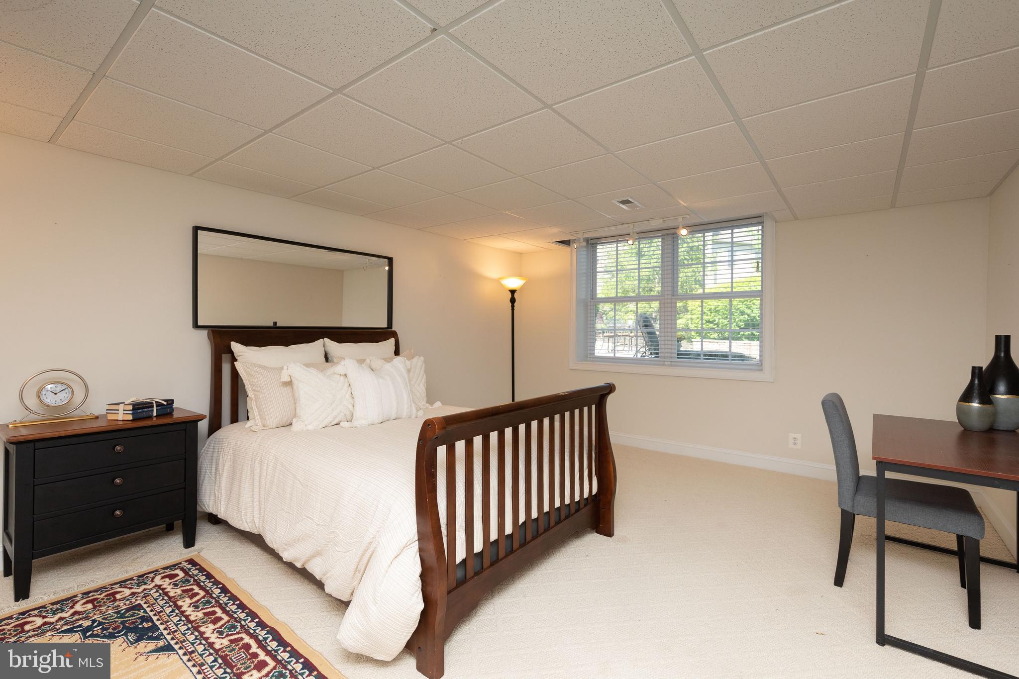 MAPLEWOOD - Residential