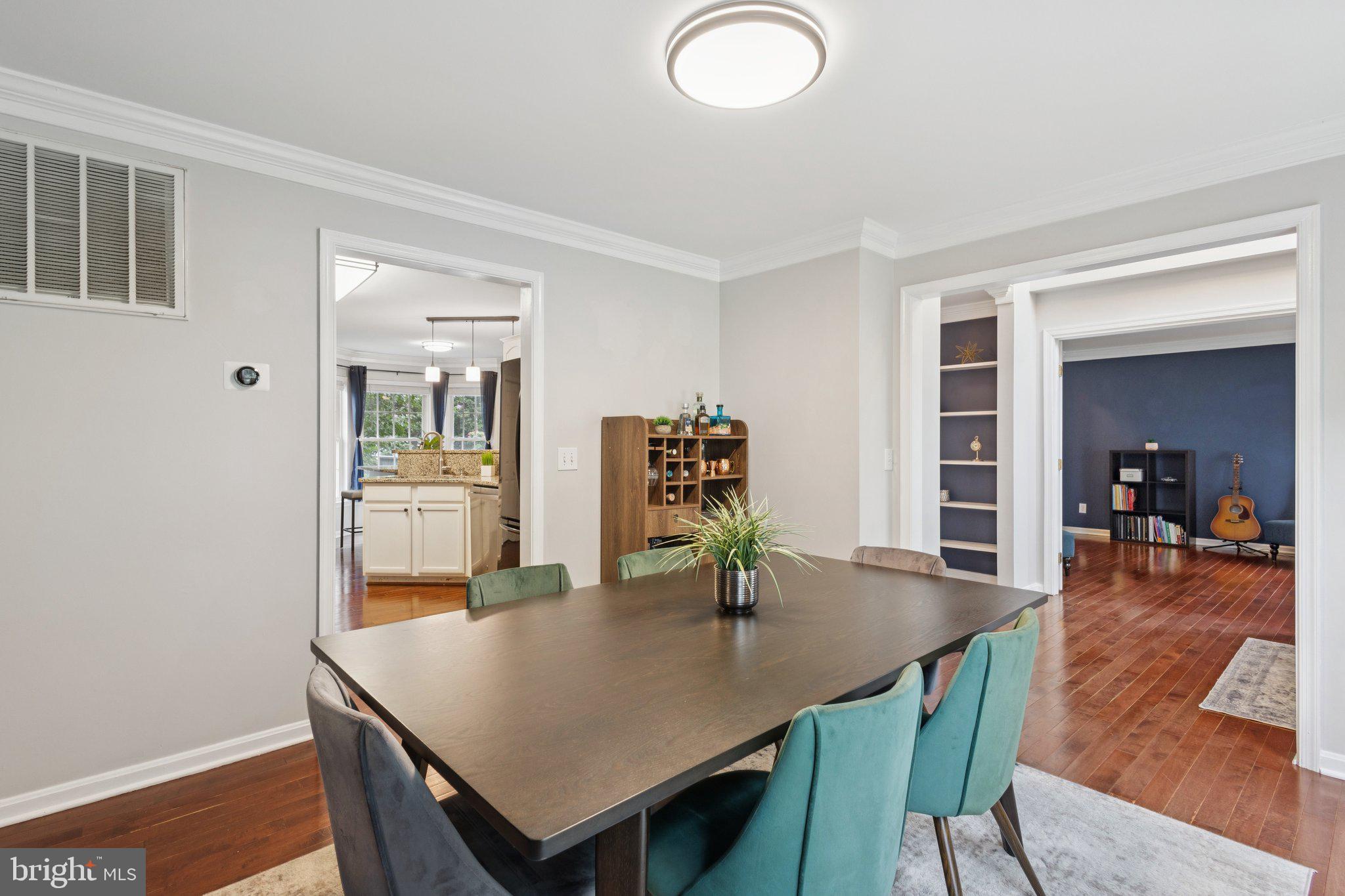 MAPLE GROVE - Residential