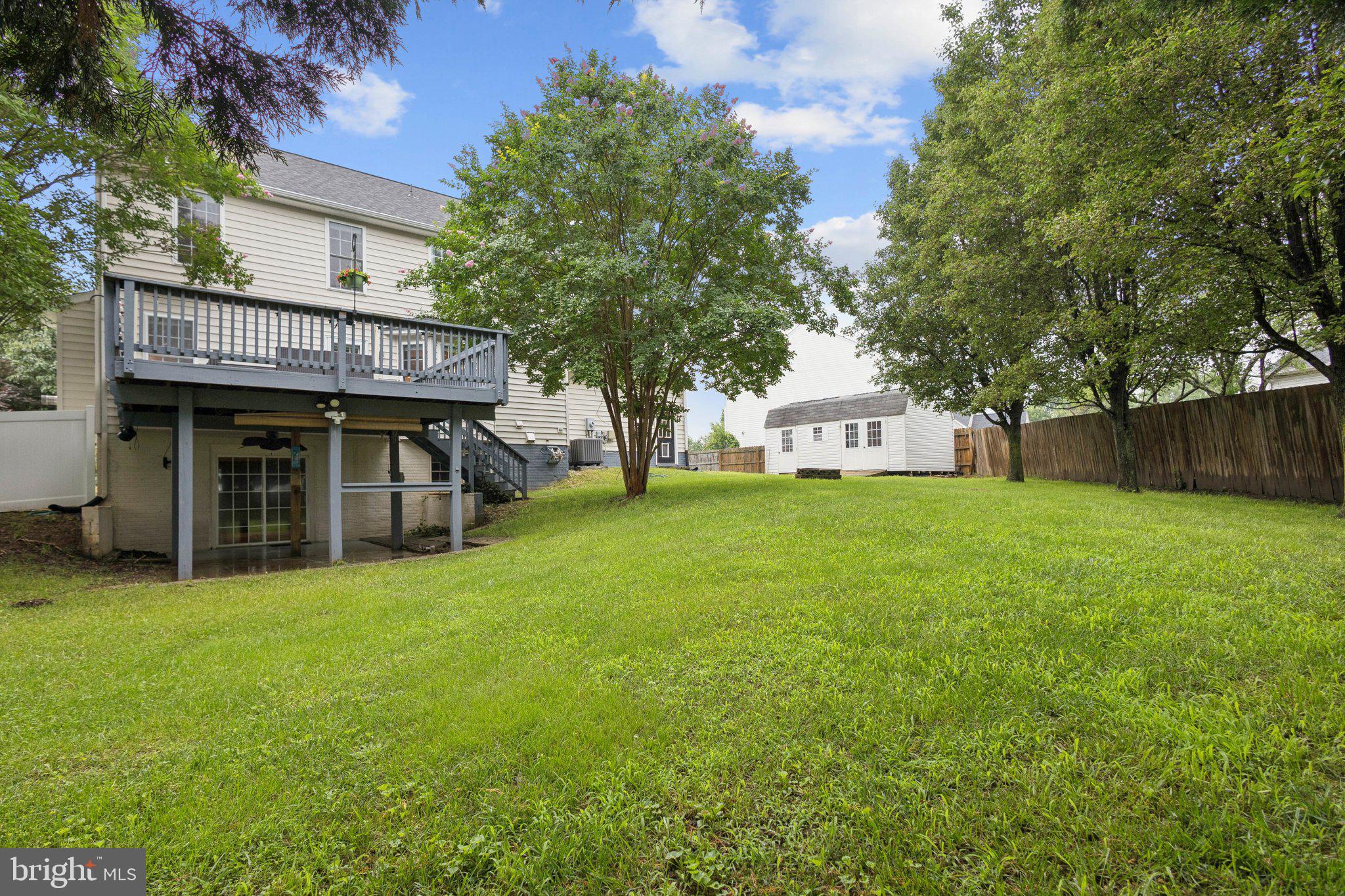 MAPLE GROVE - Residential