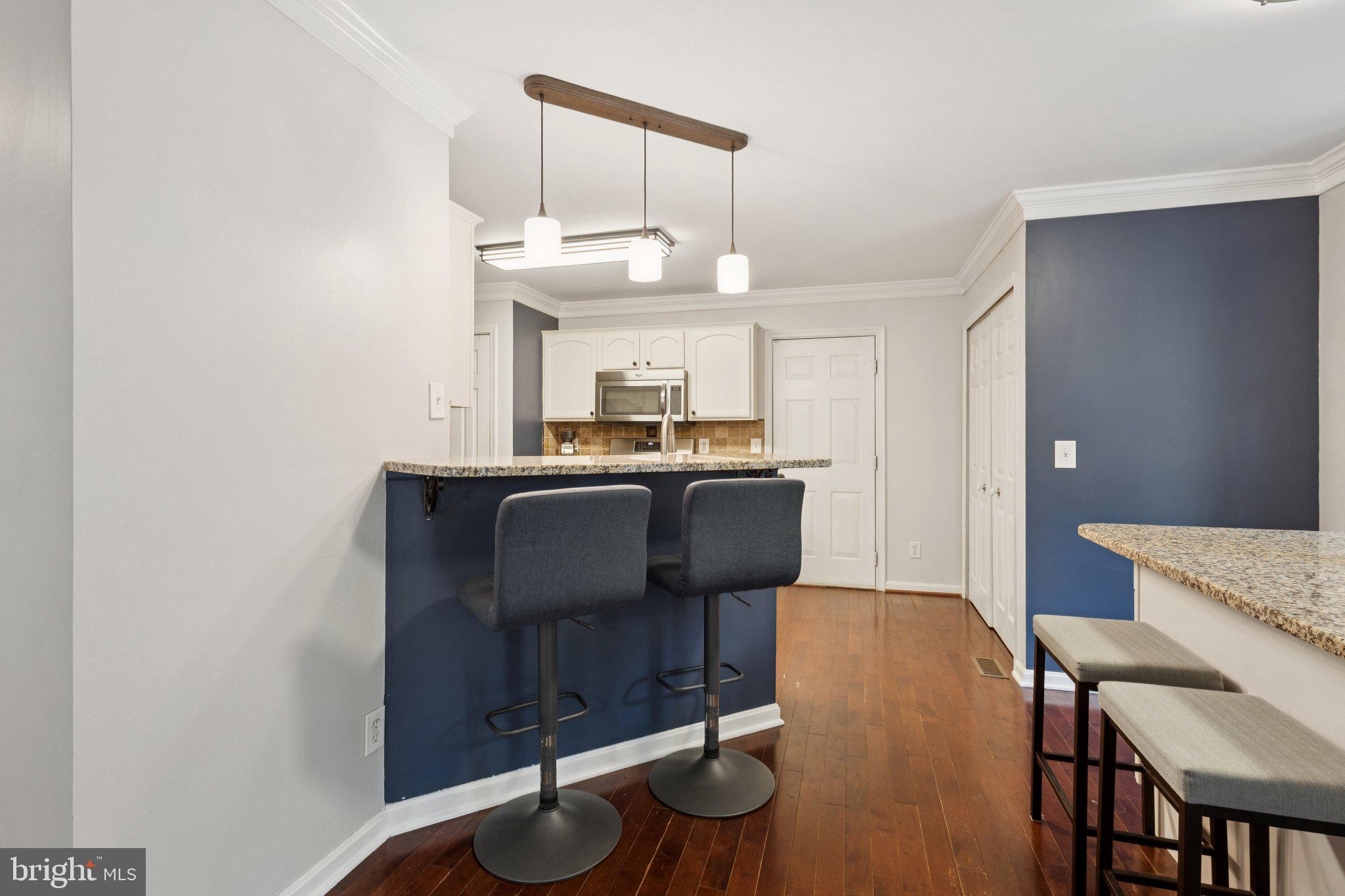 MAPLE GROVE - Residential