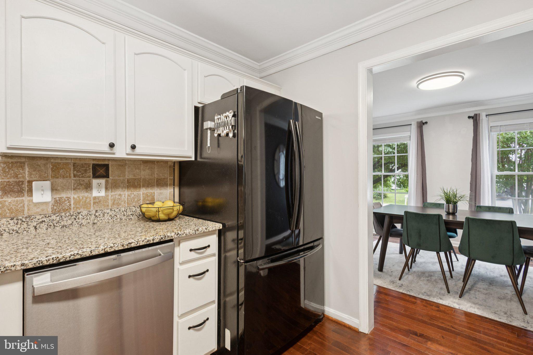 MAPLE GROVE - Residential