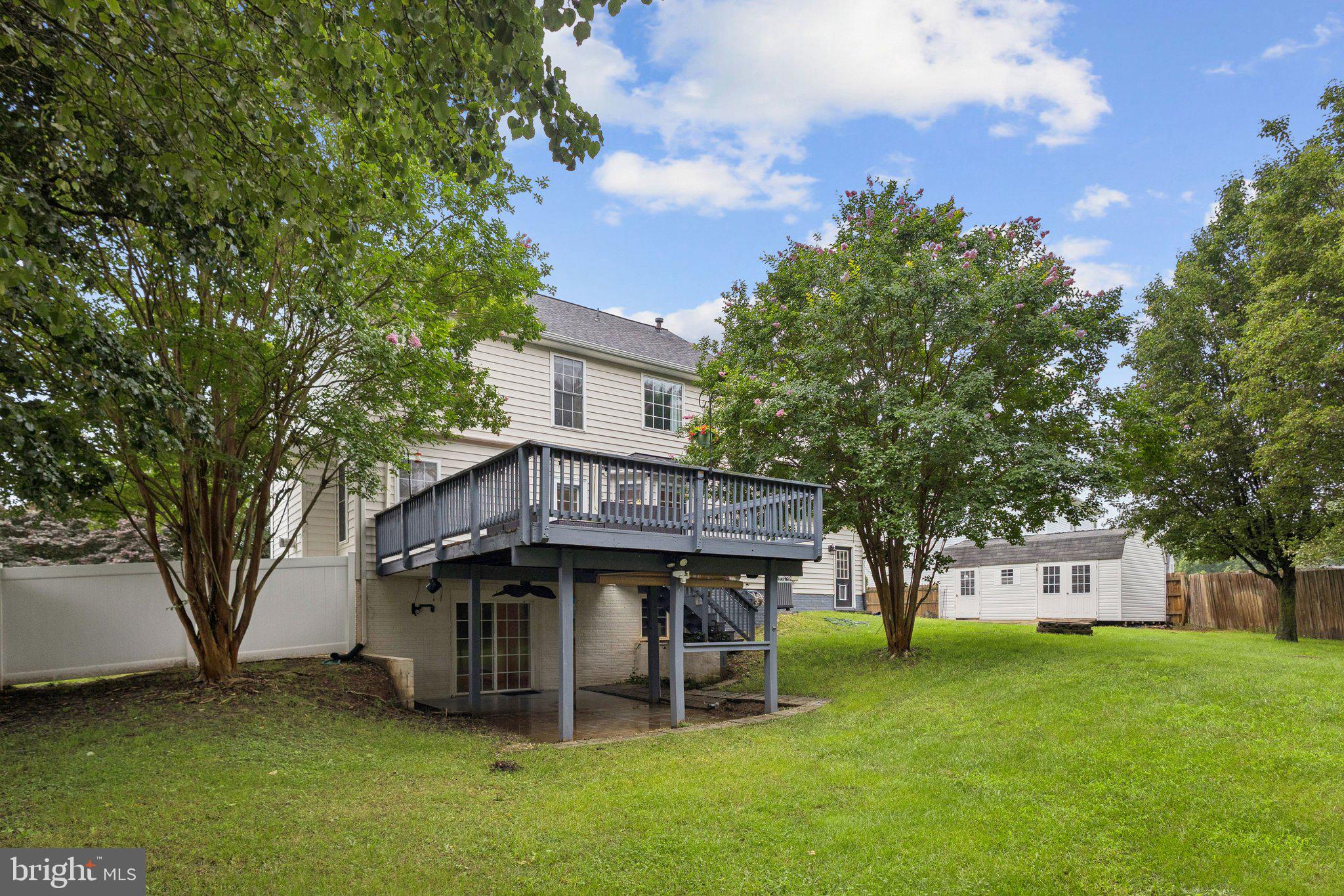 MAPLE GROVE - Residential