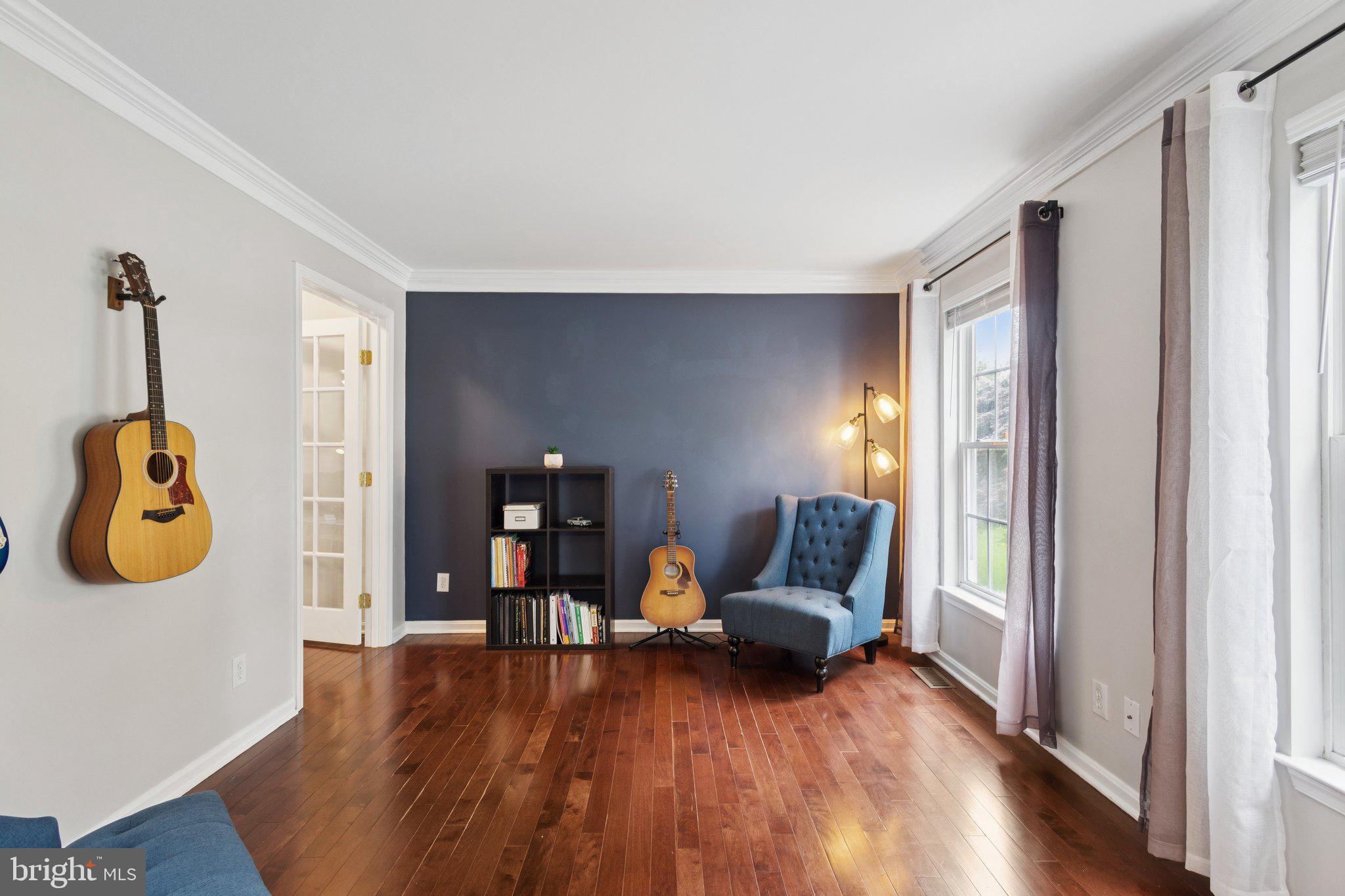 MAPLE GROVE - Residential