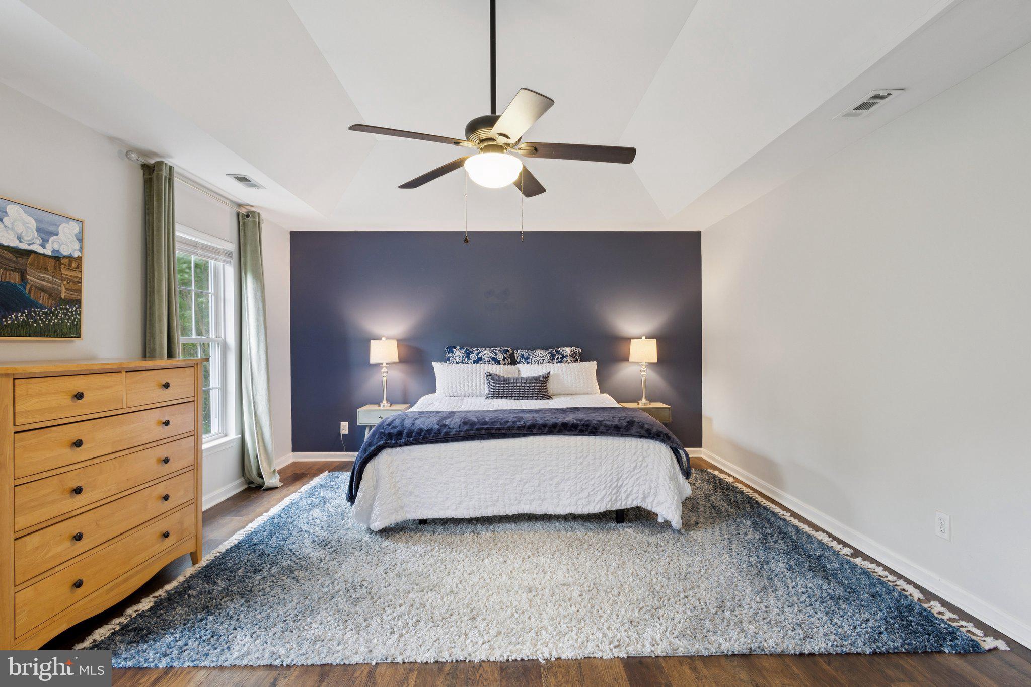 MAPLE GROVE - Residential