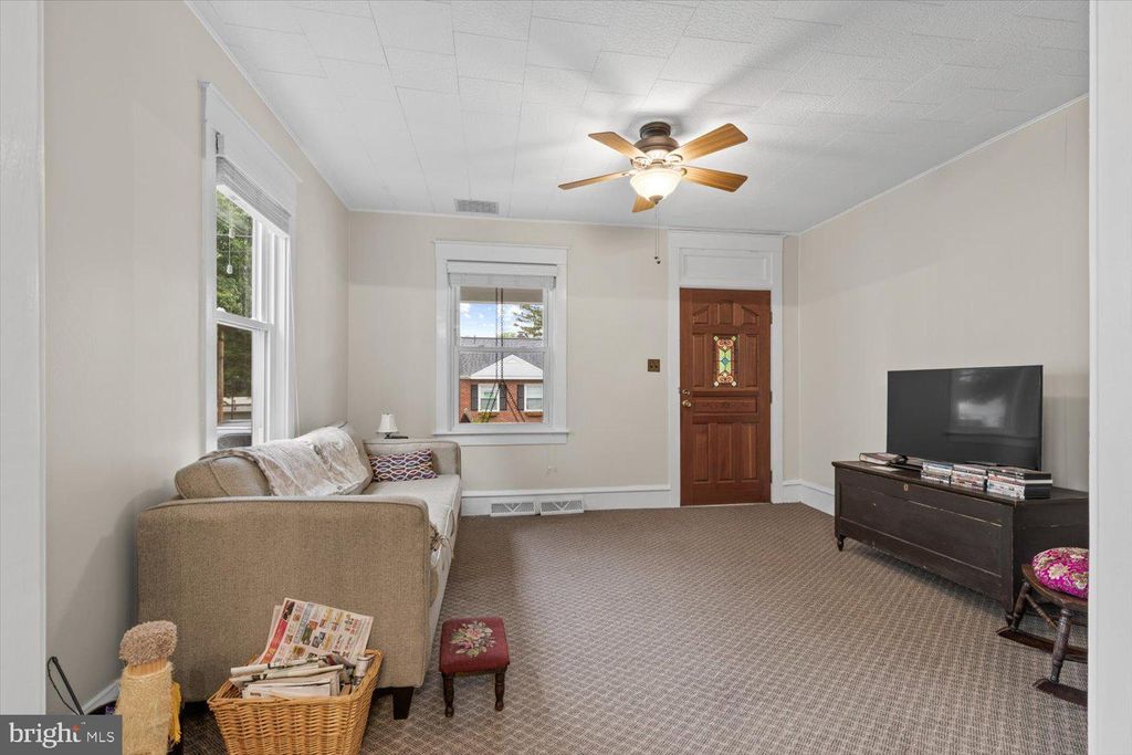 Photo of 316 W SUNSET AVE, EPHRATA, PA 17522 (MLS # PALA2036454)