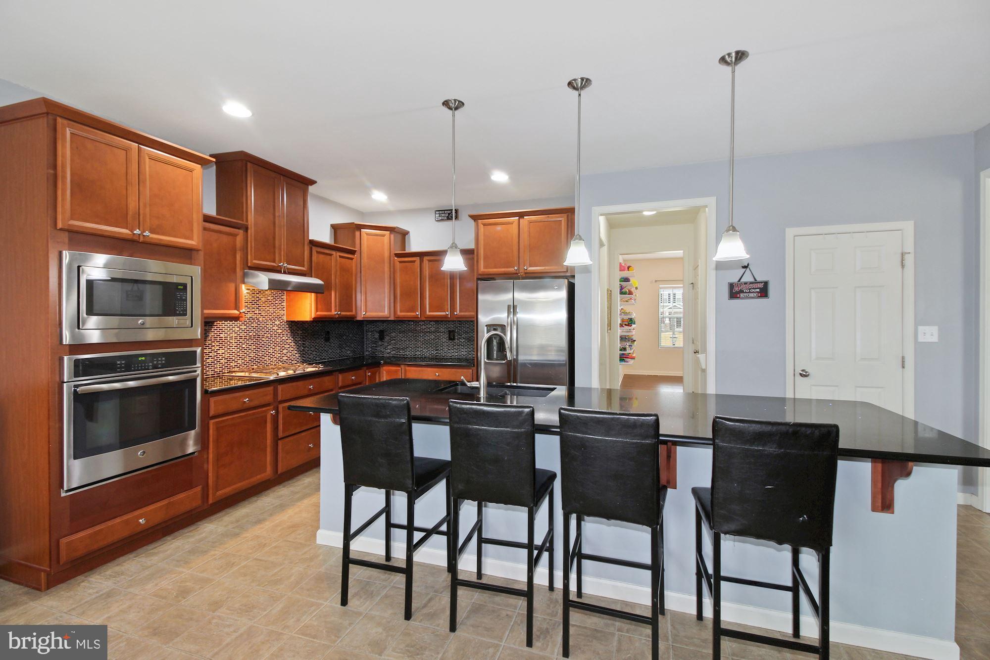 APPLEWOOD - Residential