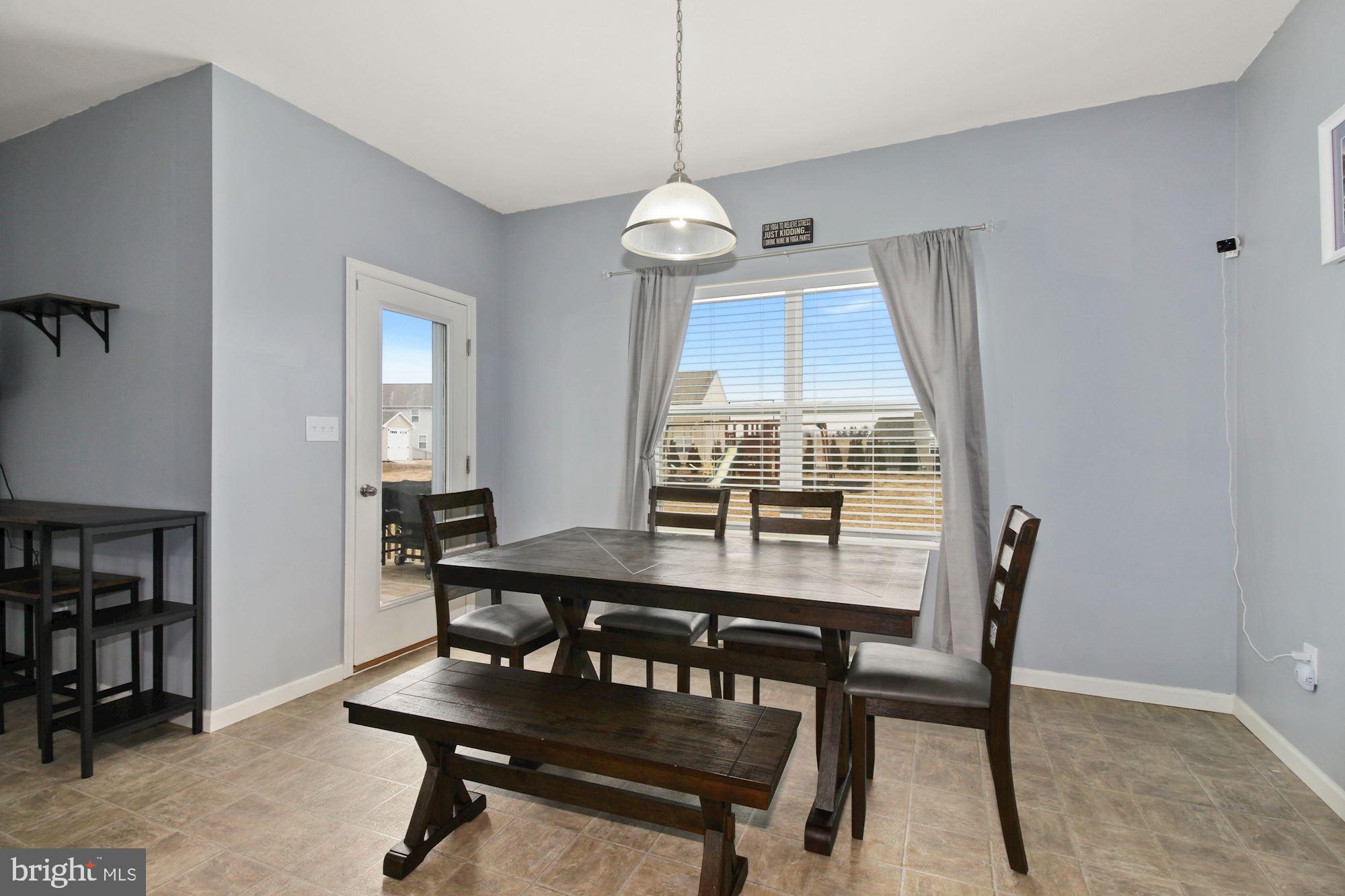 APPLEWOOD - Residential