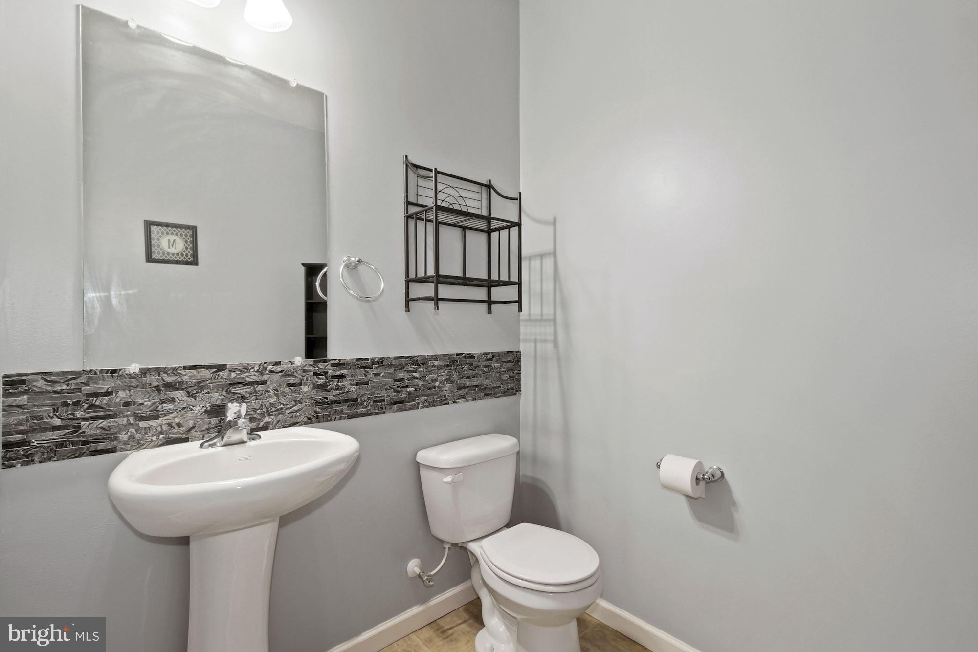 APPLEWOOD - Residential