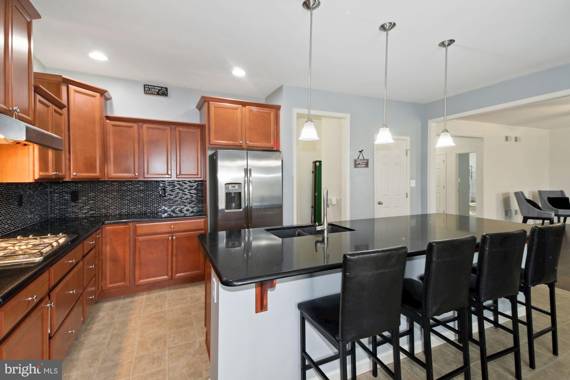 APPLEWOOD - Residential