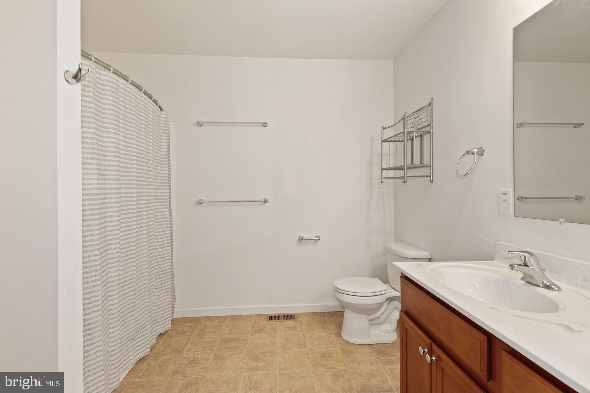 APPLEWOOD - Residential